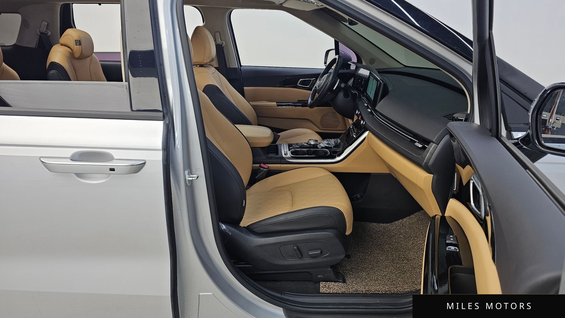 Kia Carnival 2022 — миниатюра 11