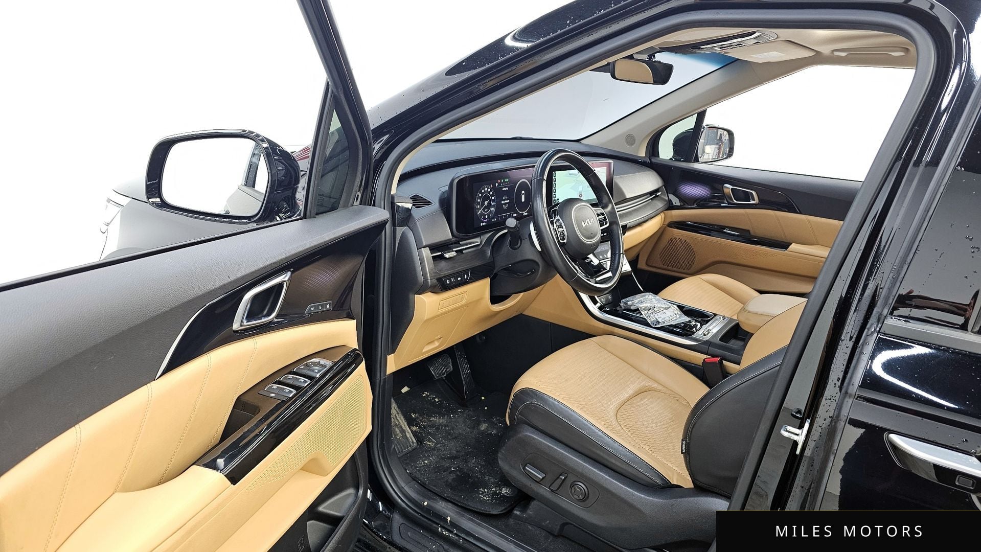 Kia Carnival 2022 — миниатюра 10
