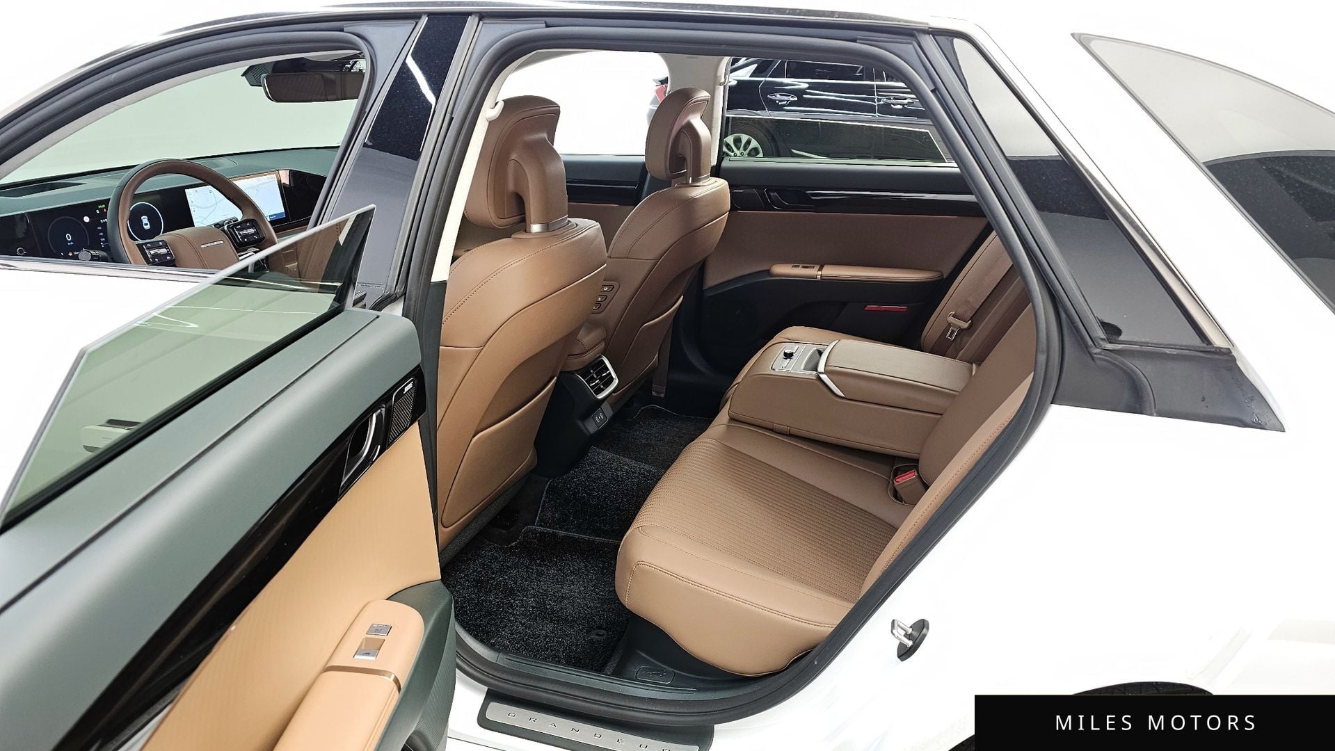 Hyundai Grandeur 2023 — миниатюра 11