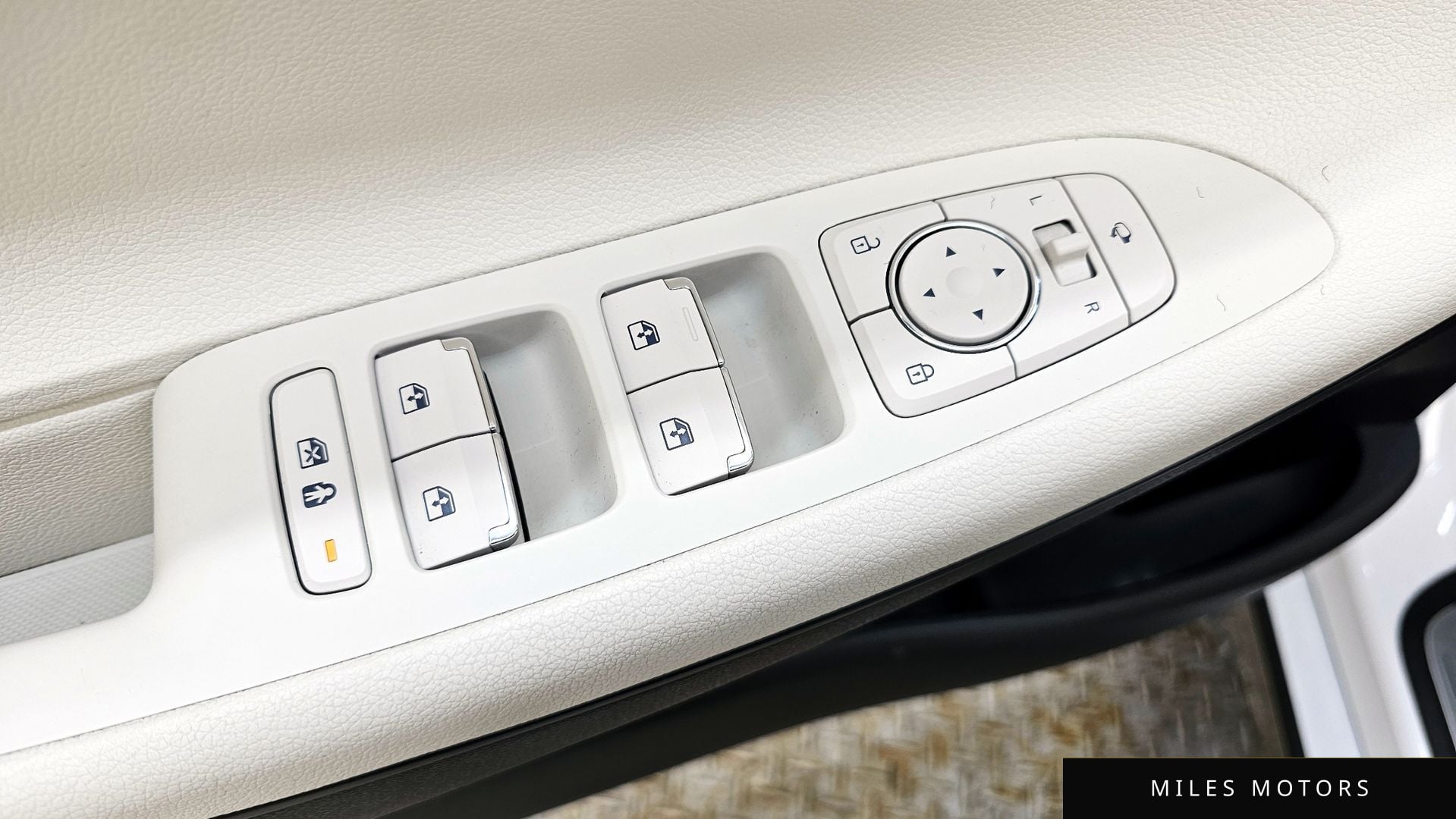 Hyundai 뉴 그랜저 IG 2022 — миниатюра 14