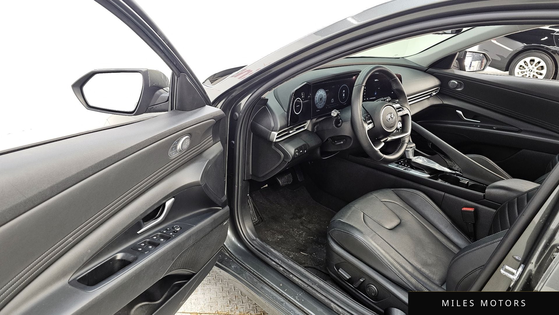 Hyundai AVANTE 2023 — миниатюра 10