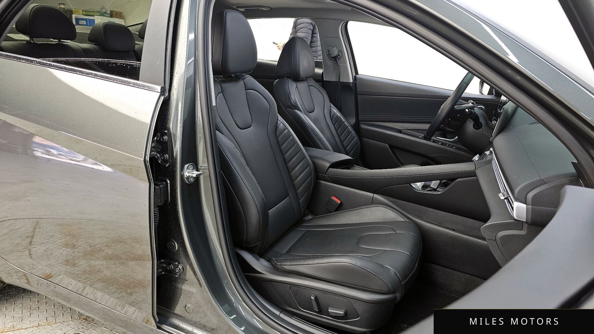 Hyundai AVANTE 2023 — миниатюра 12