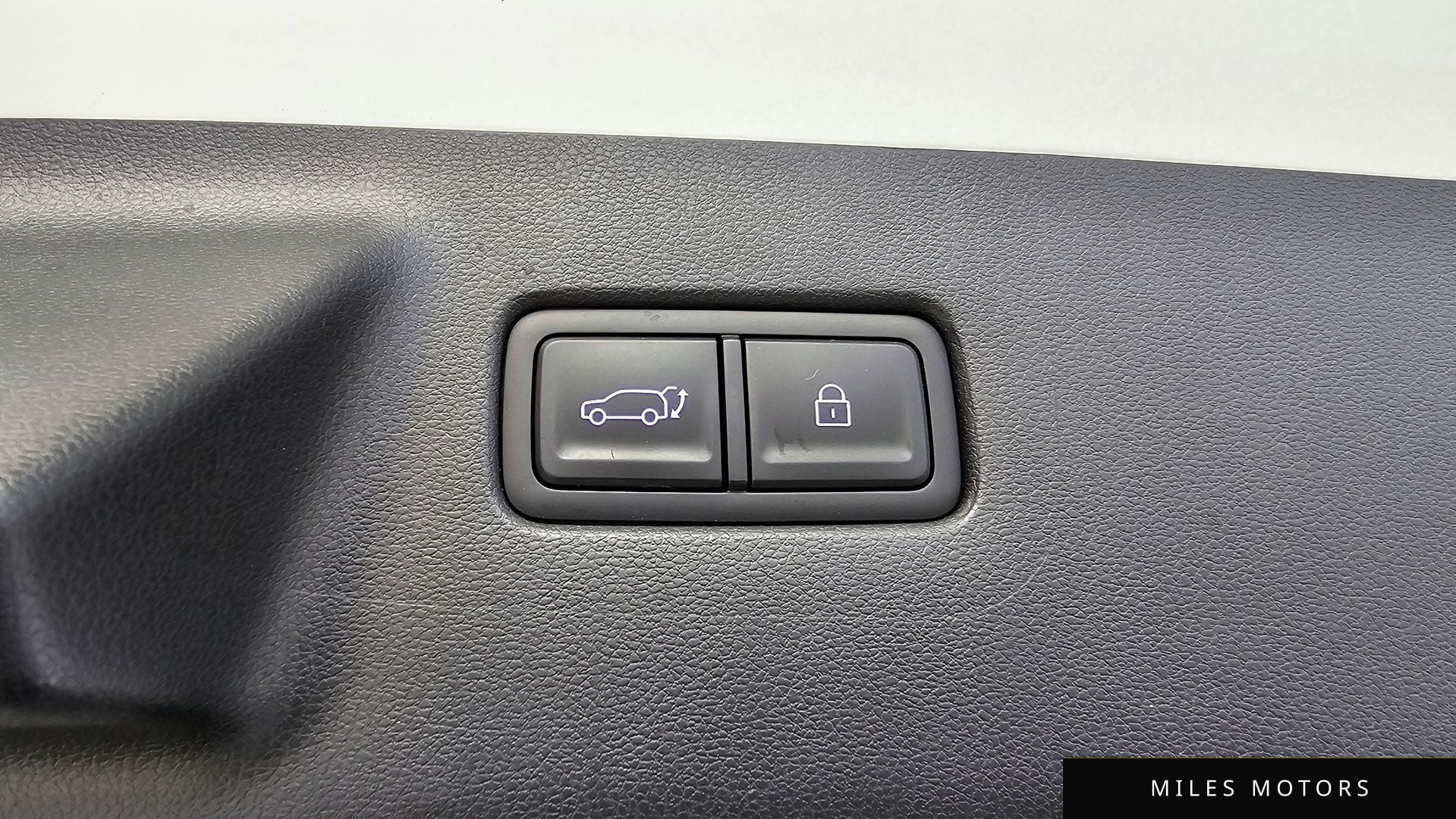 Hyundai 싼타페 (MX5) 2024 — миниатюра 20