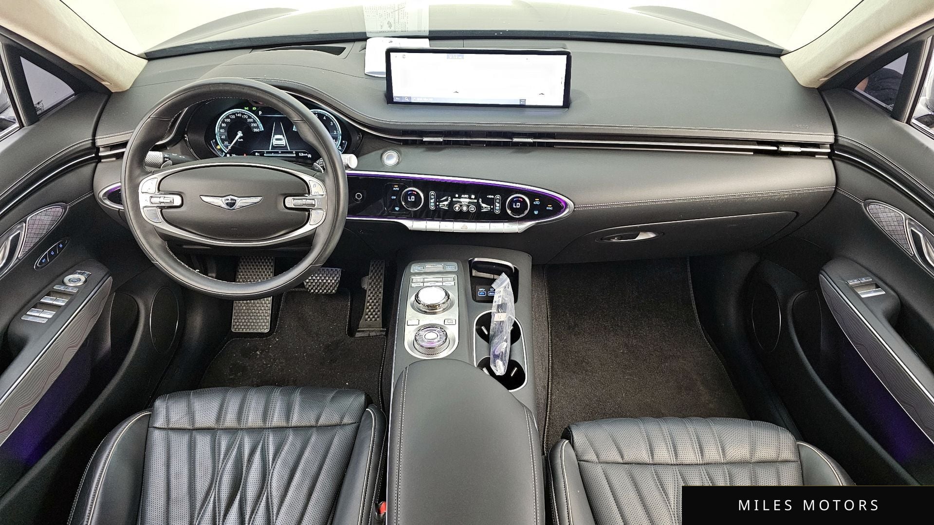 Genesis GV70 2022 — миниатюра 7