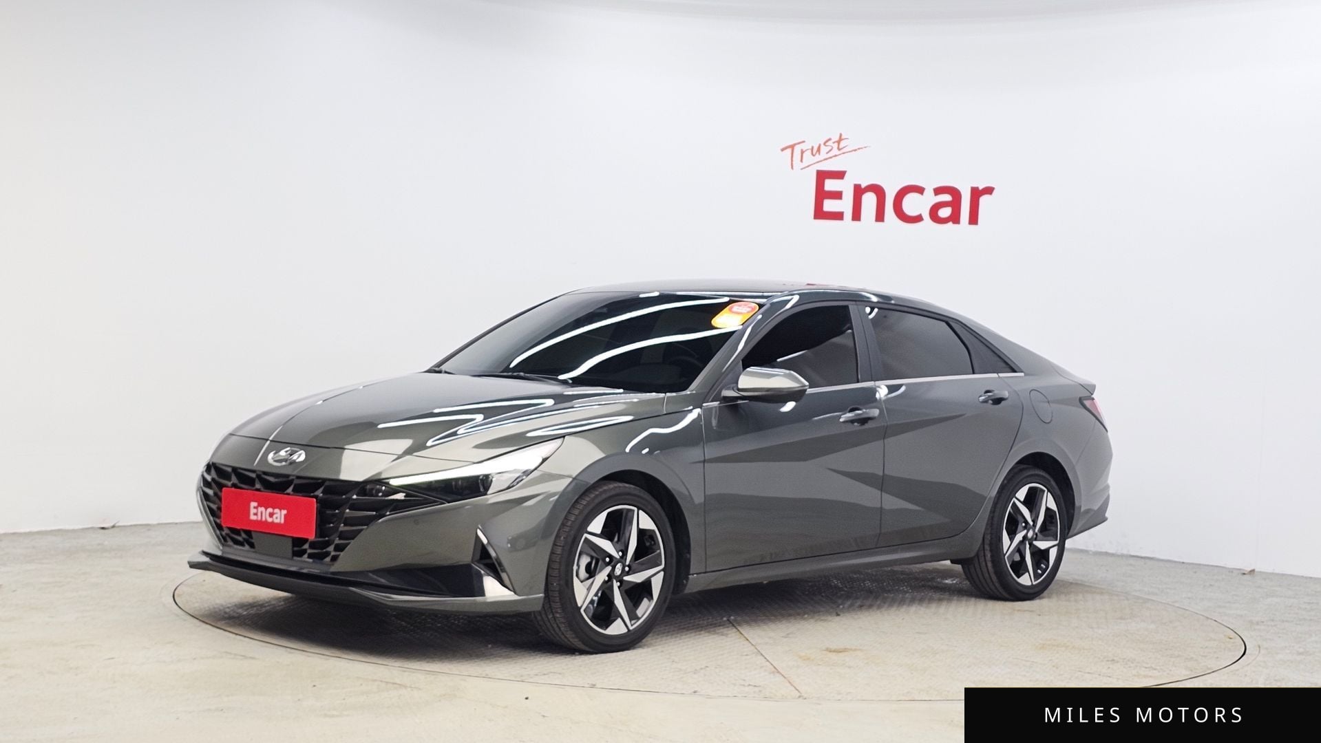 Hyundai AVANTE 2022 — фото 1 из 12