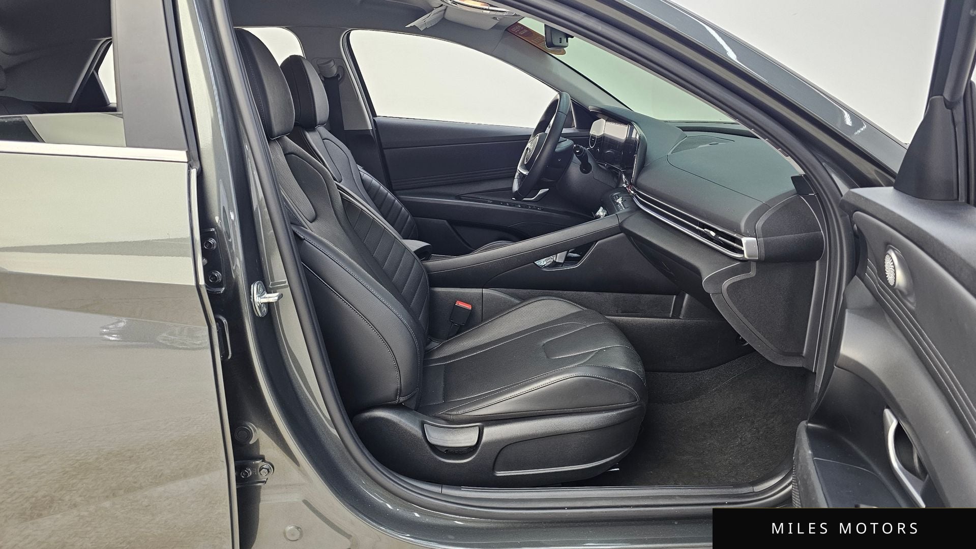 Hyundai AVANTE 2022 — миниатюра 11