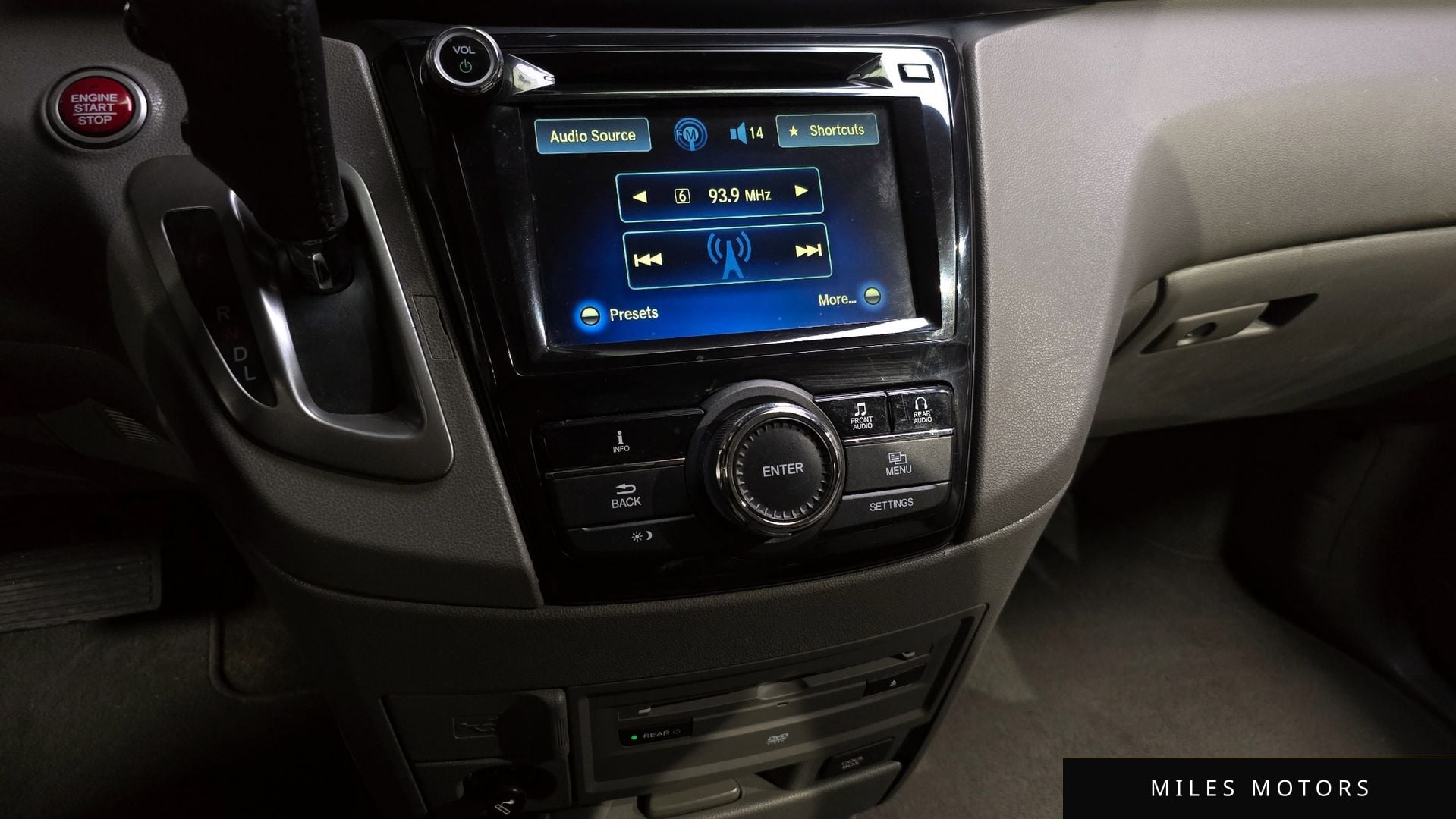 Honda 오딧세이 2014 — миниатюра 16