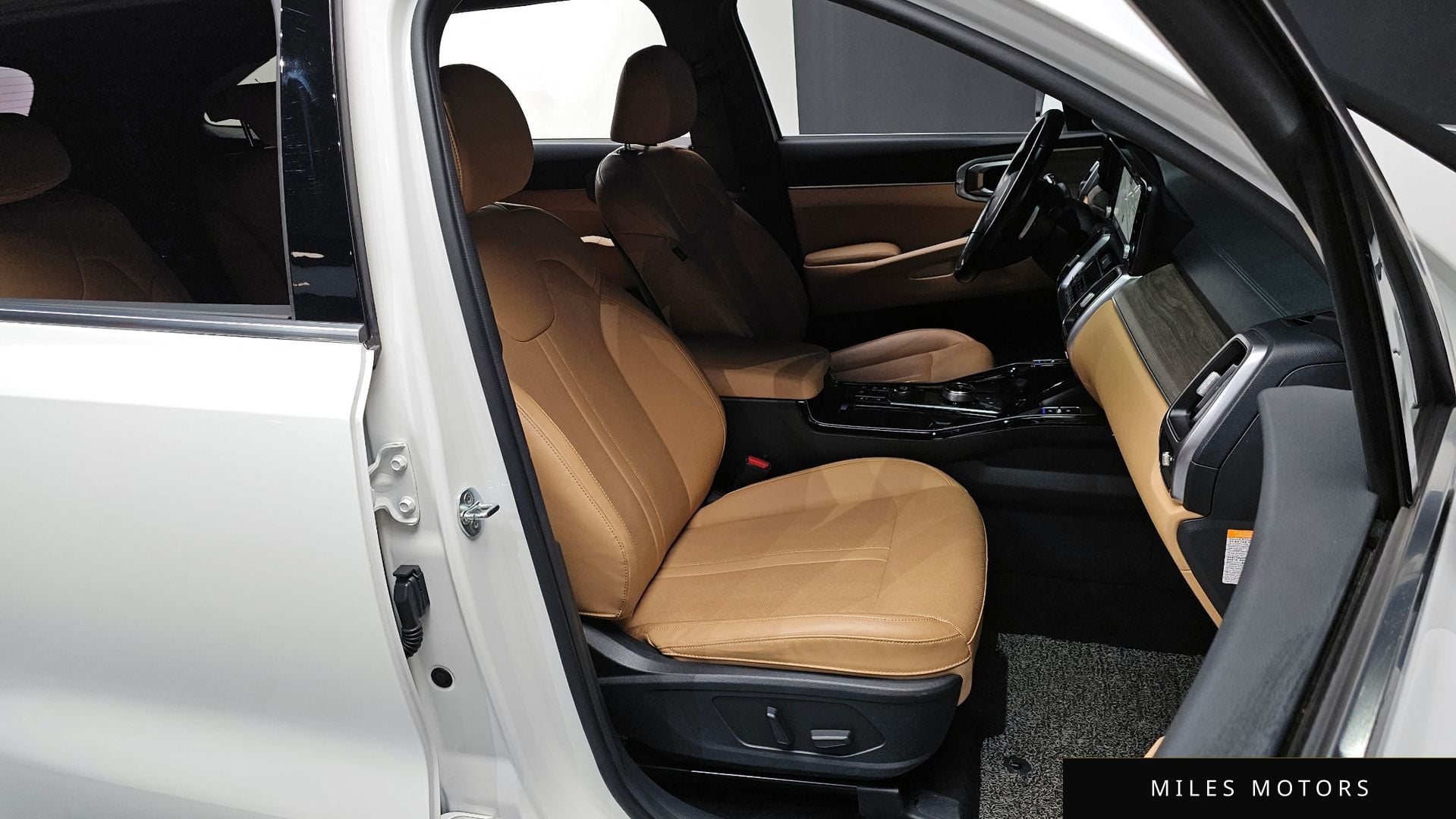 Kia Sorento 2022 — миниатюра 10