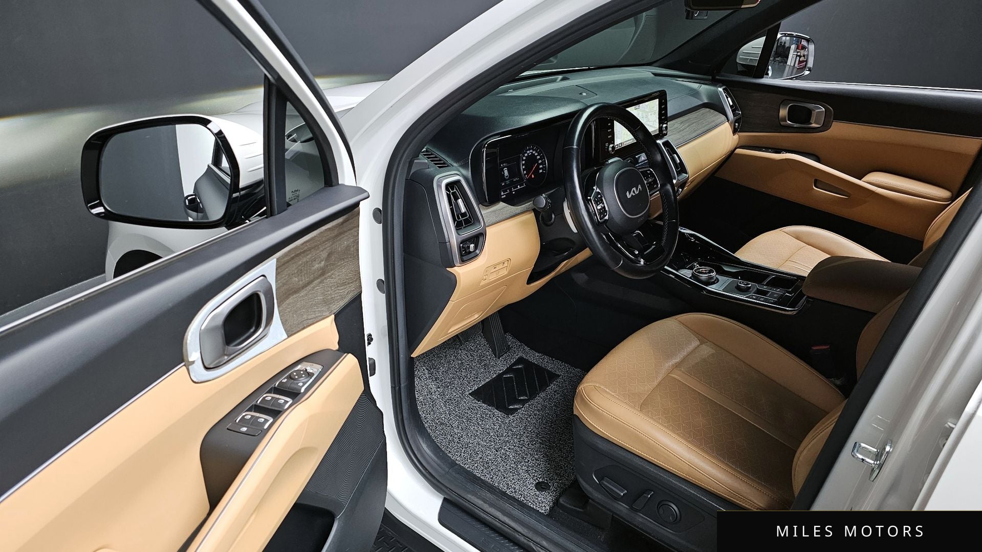 Kia Sorento 2022 — миниатюра 11