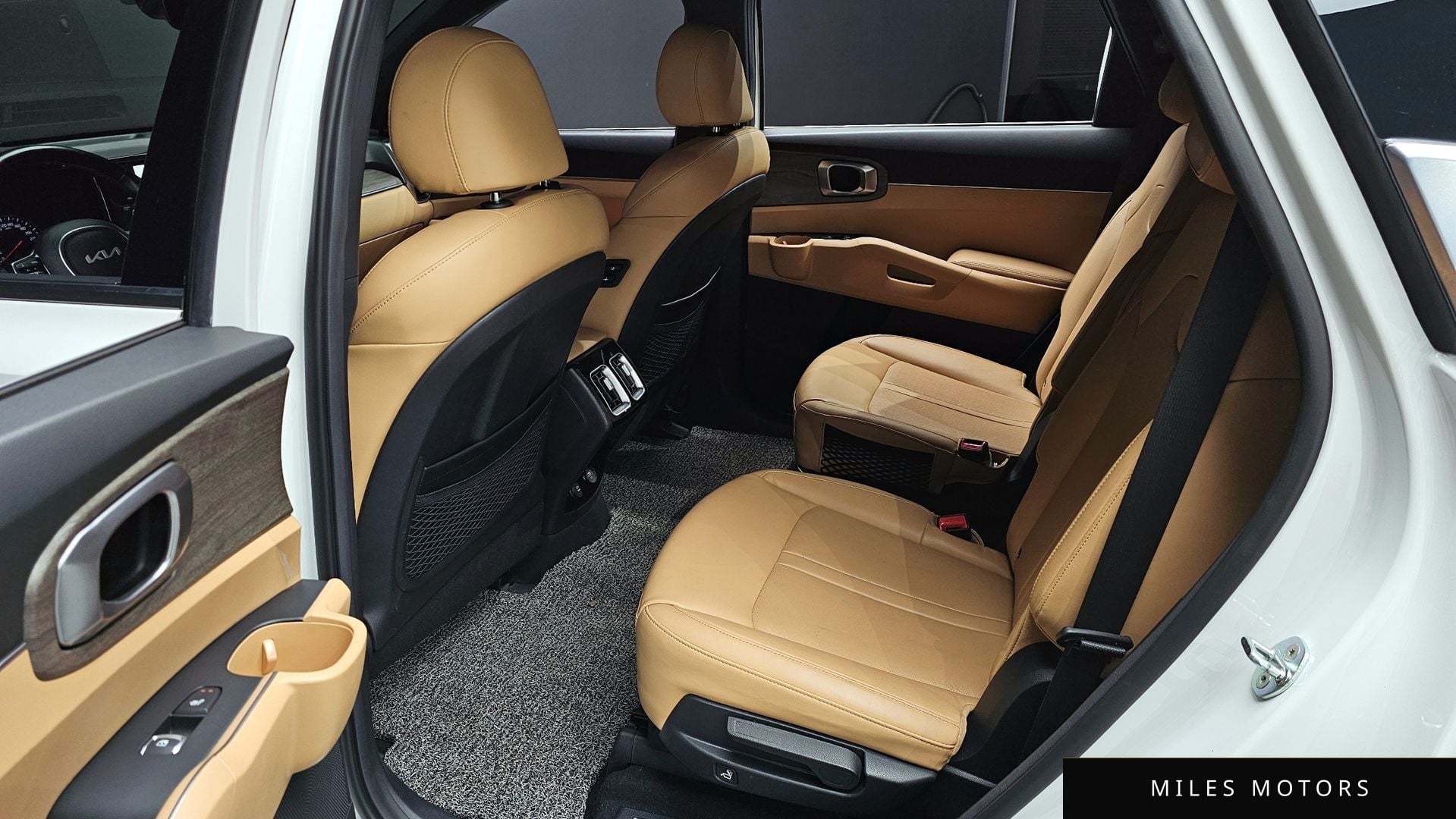 Kia Sorento 2022 — миниатюра 12