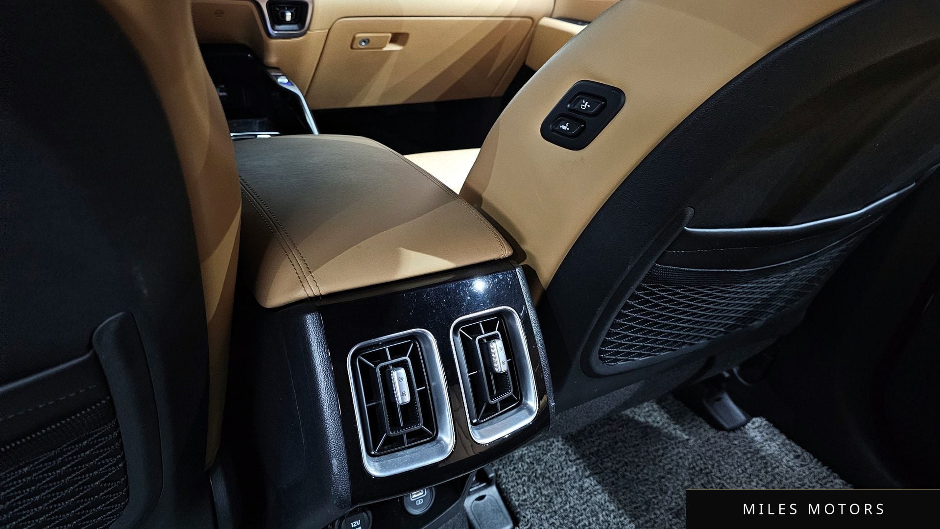 Kia Sorento 2022 — миниатюра 19