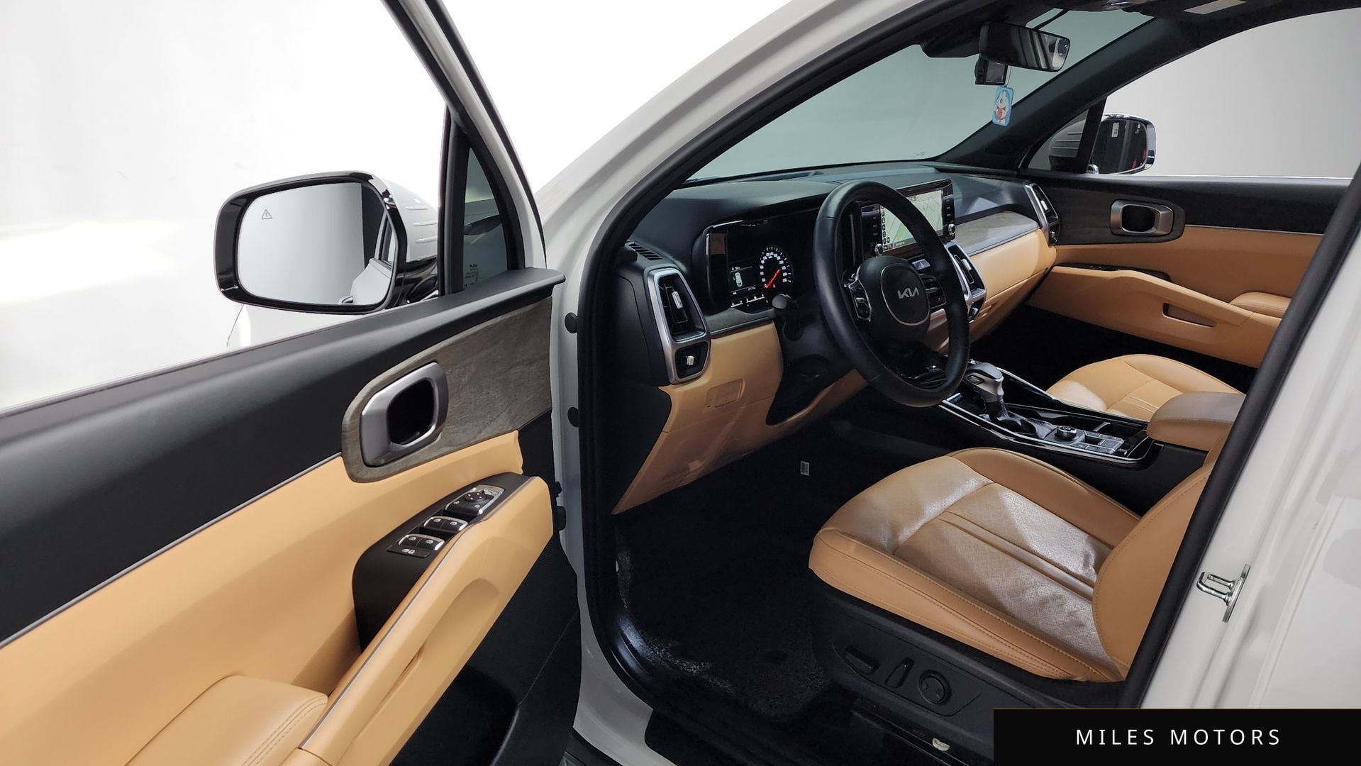 Kia Sorento 2023 — миниатюра 10