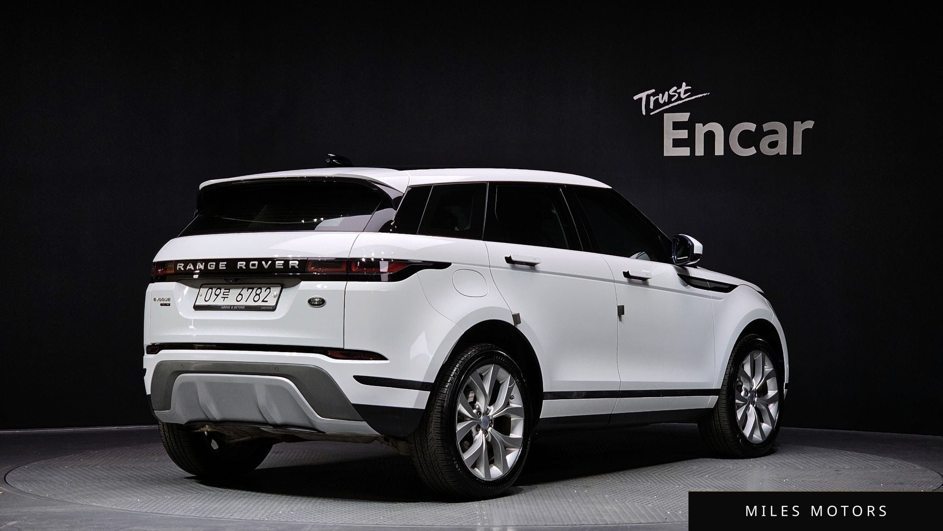 Land Rover Range Rover Evoque 2020 — миниатюра 2