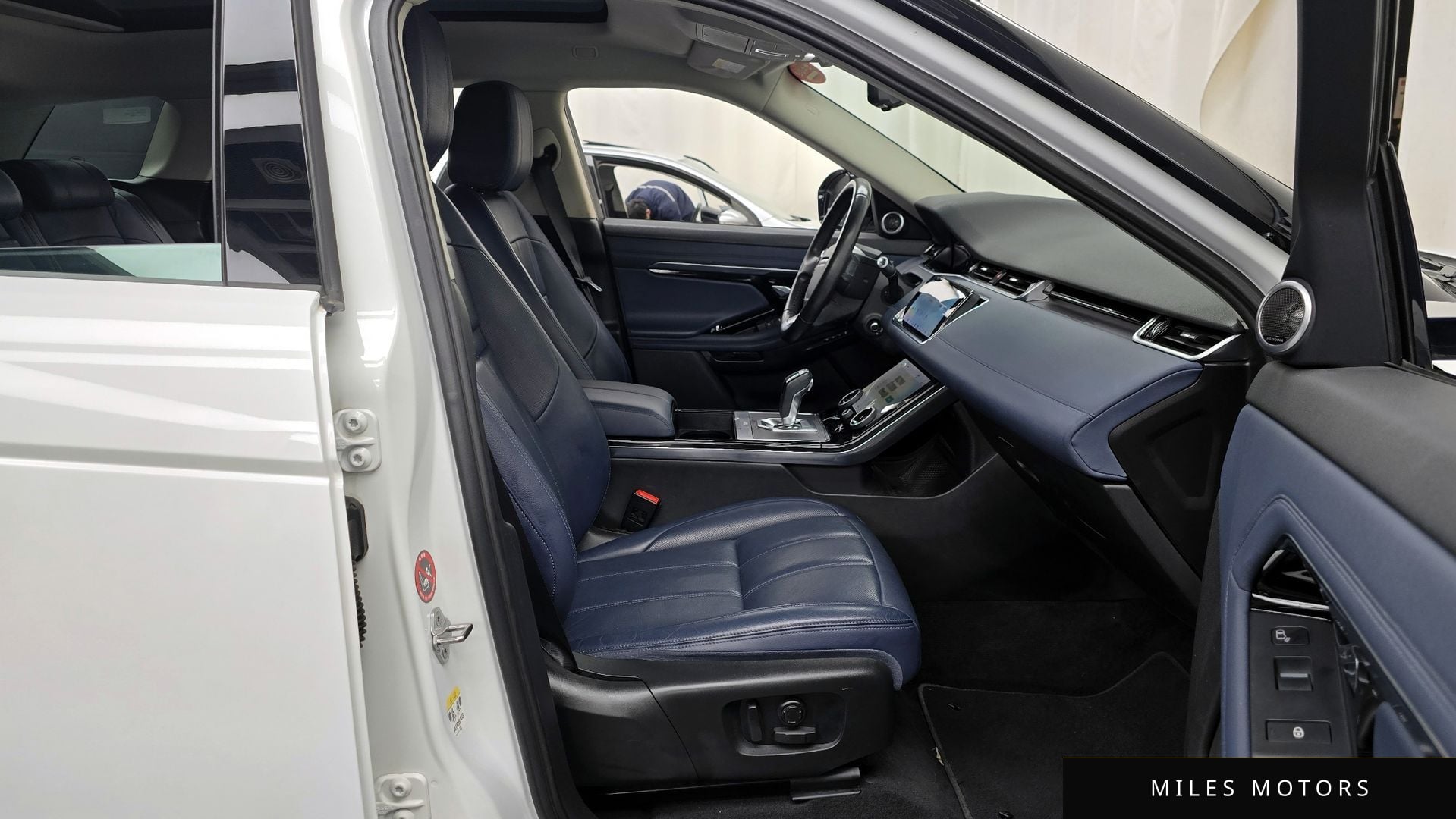 Land Rover Range Rover Evoque 2020 — миниатюра 11