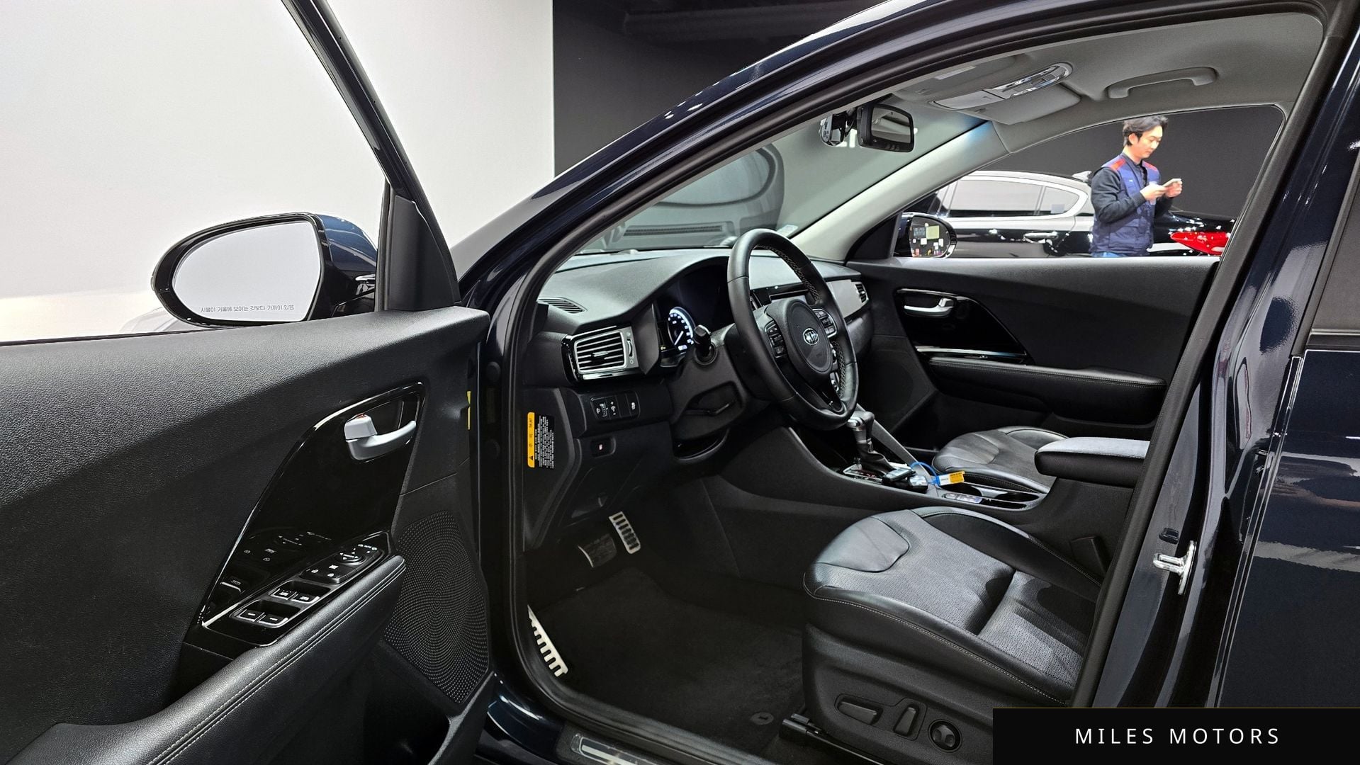 Kia Niro 2017 — миниатюра 11