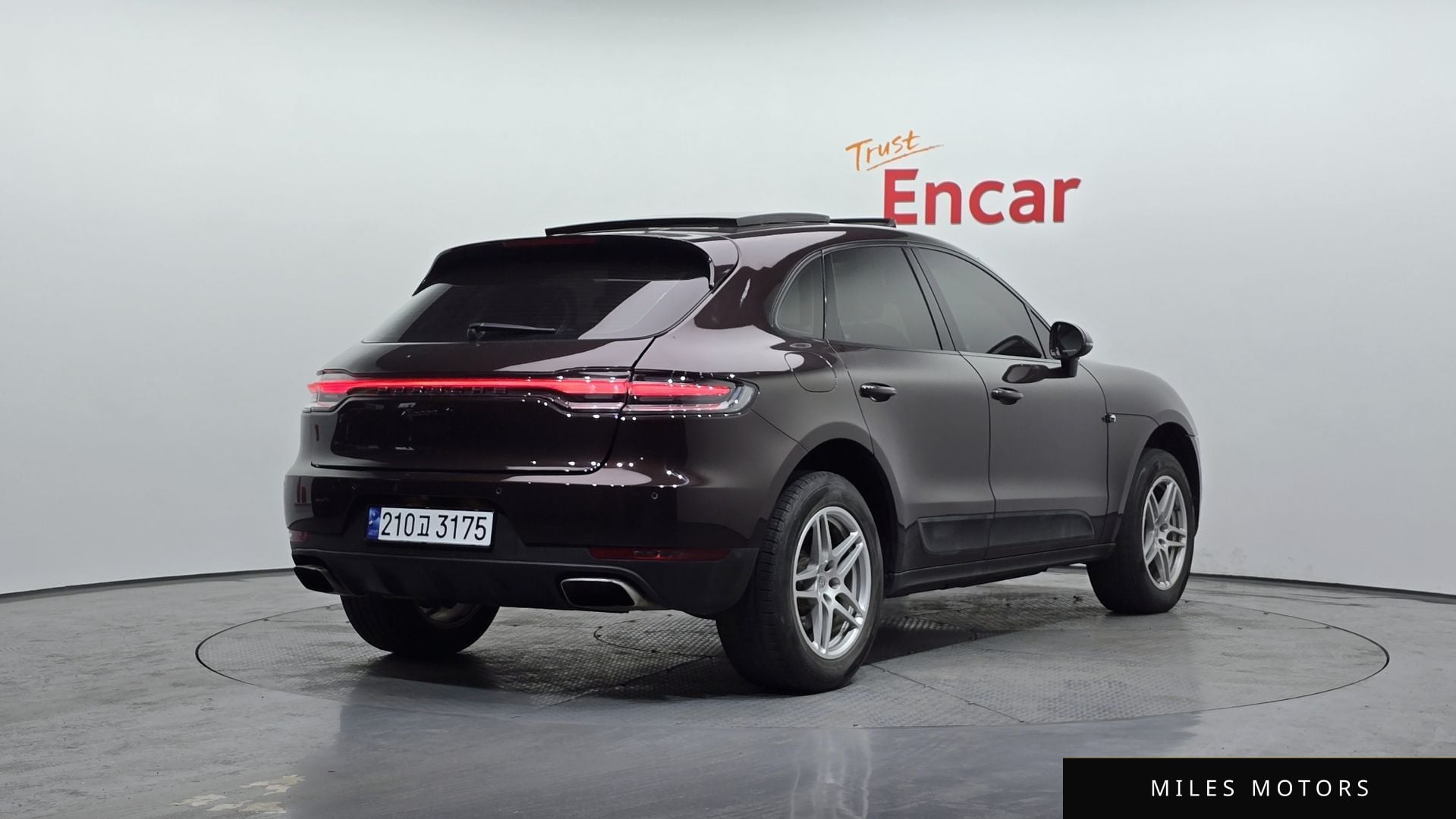 Porsche Macan 2015 — миниатюра 2