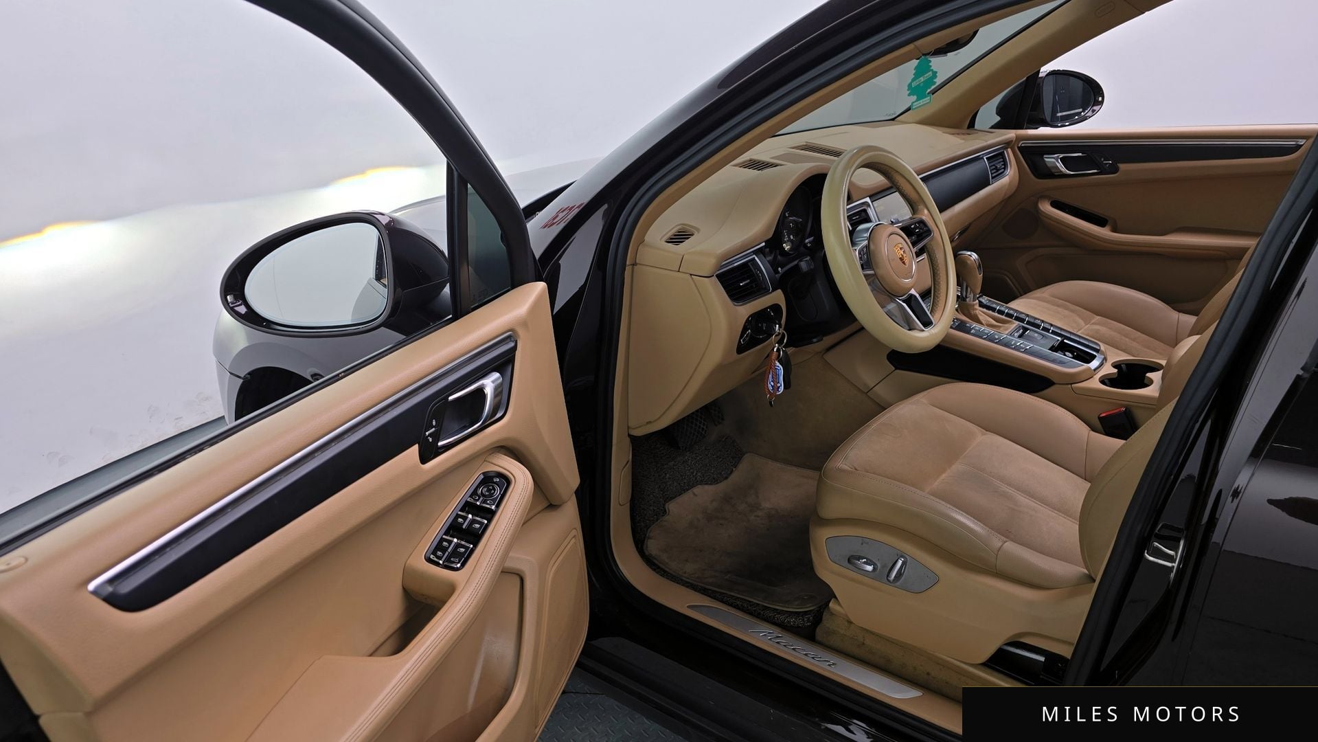 Porsche Macan 2015 — миниатюра 10