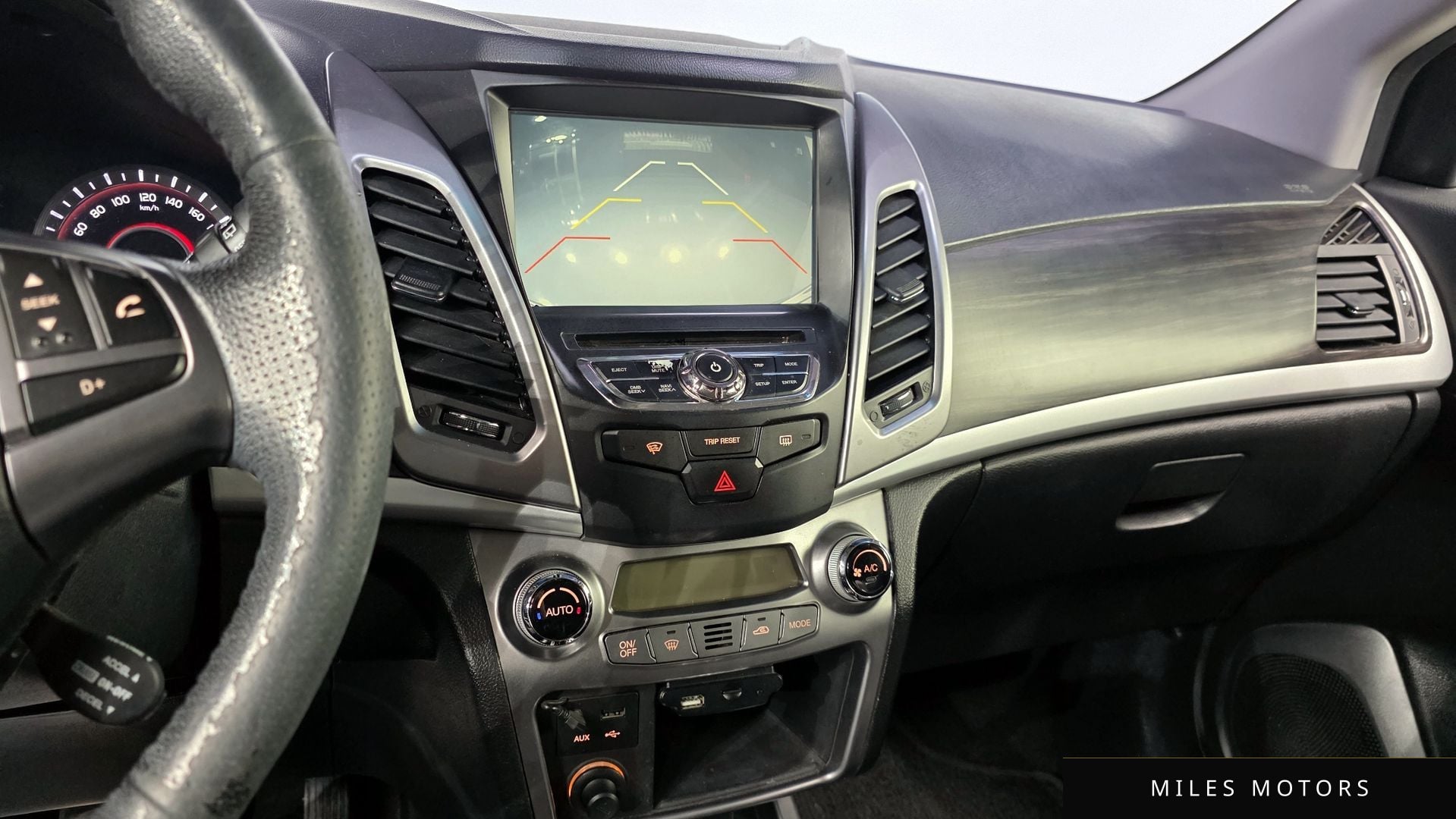 KG Mobility KORANDO 2016 — миниатюра 15