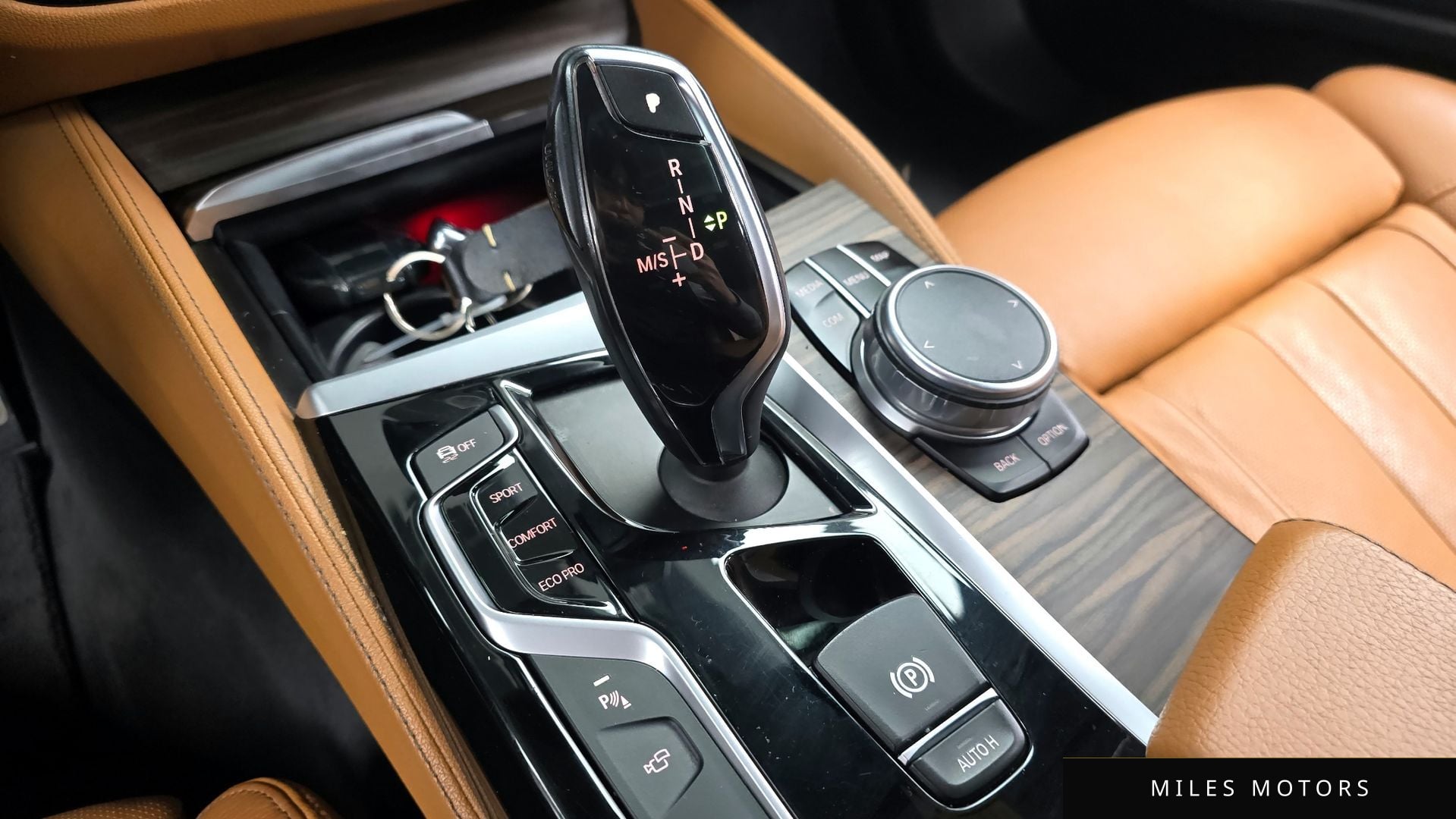 BMW 5시리즈 (G30) 2017 — миниатюра 9