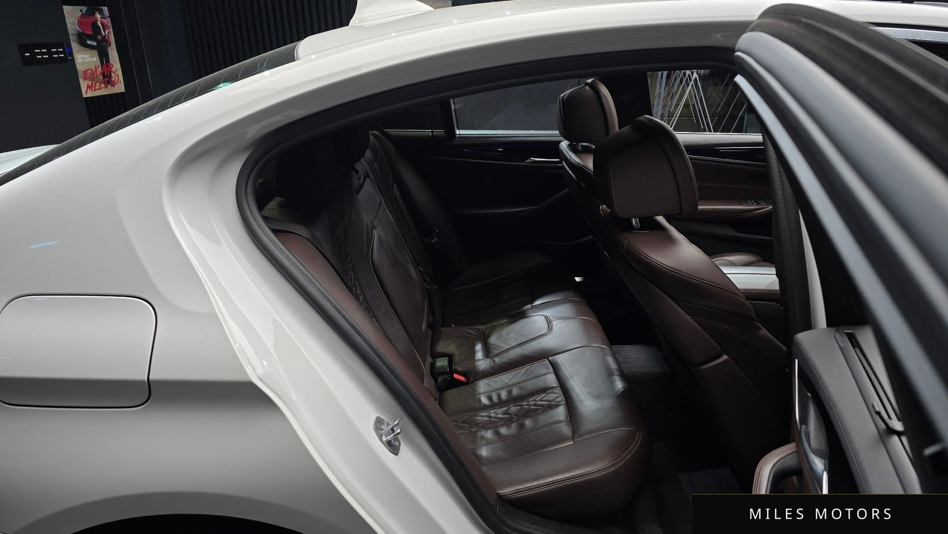 BMW 5 Series (G30) 2018 — миниатюра 12