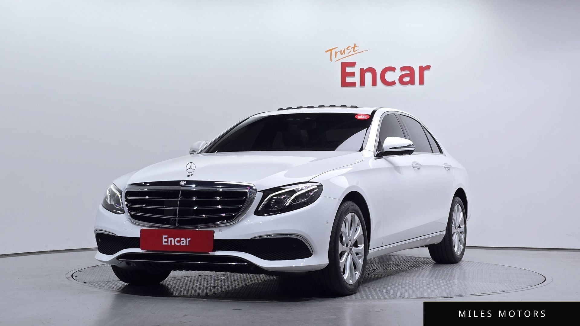 Mercedes-Benz E-Class W213 2020 — фото 1 из 12