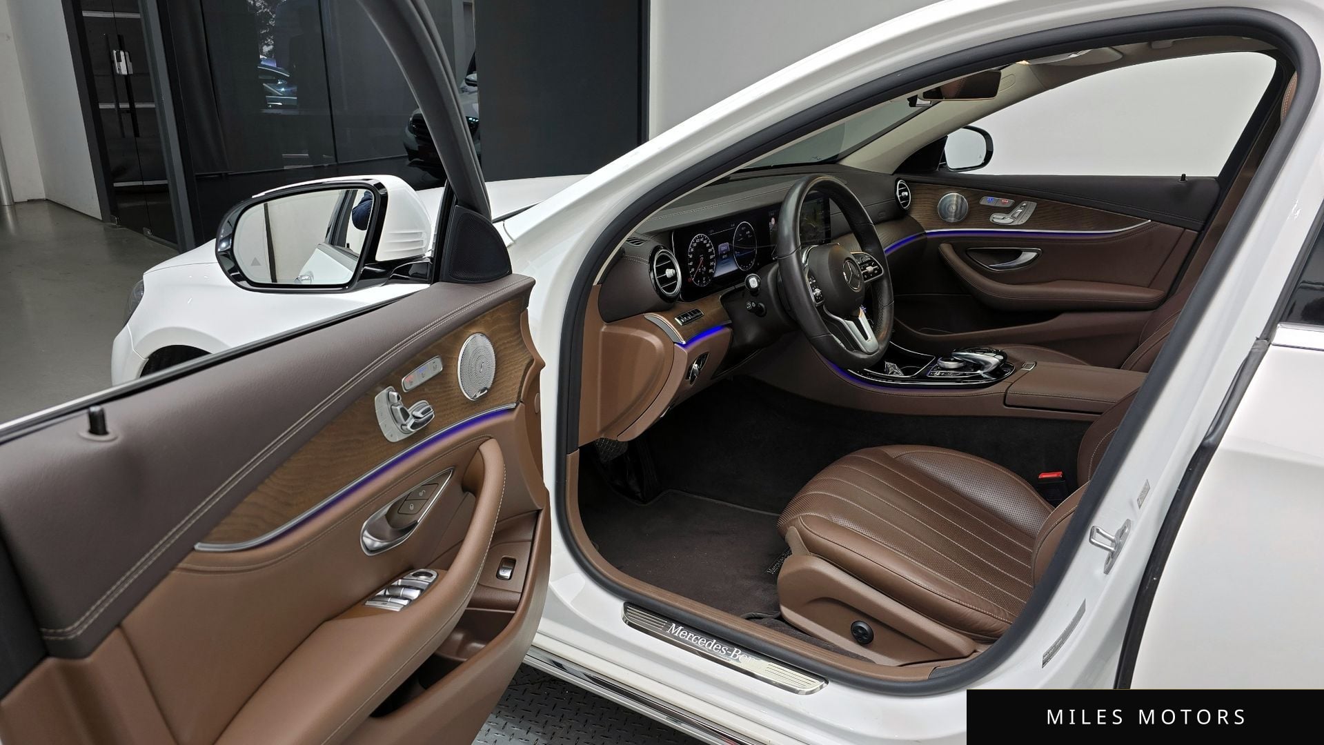 Mercedes-Benz E-Class W213 2020 — миниатюра 11