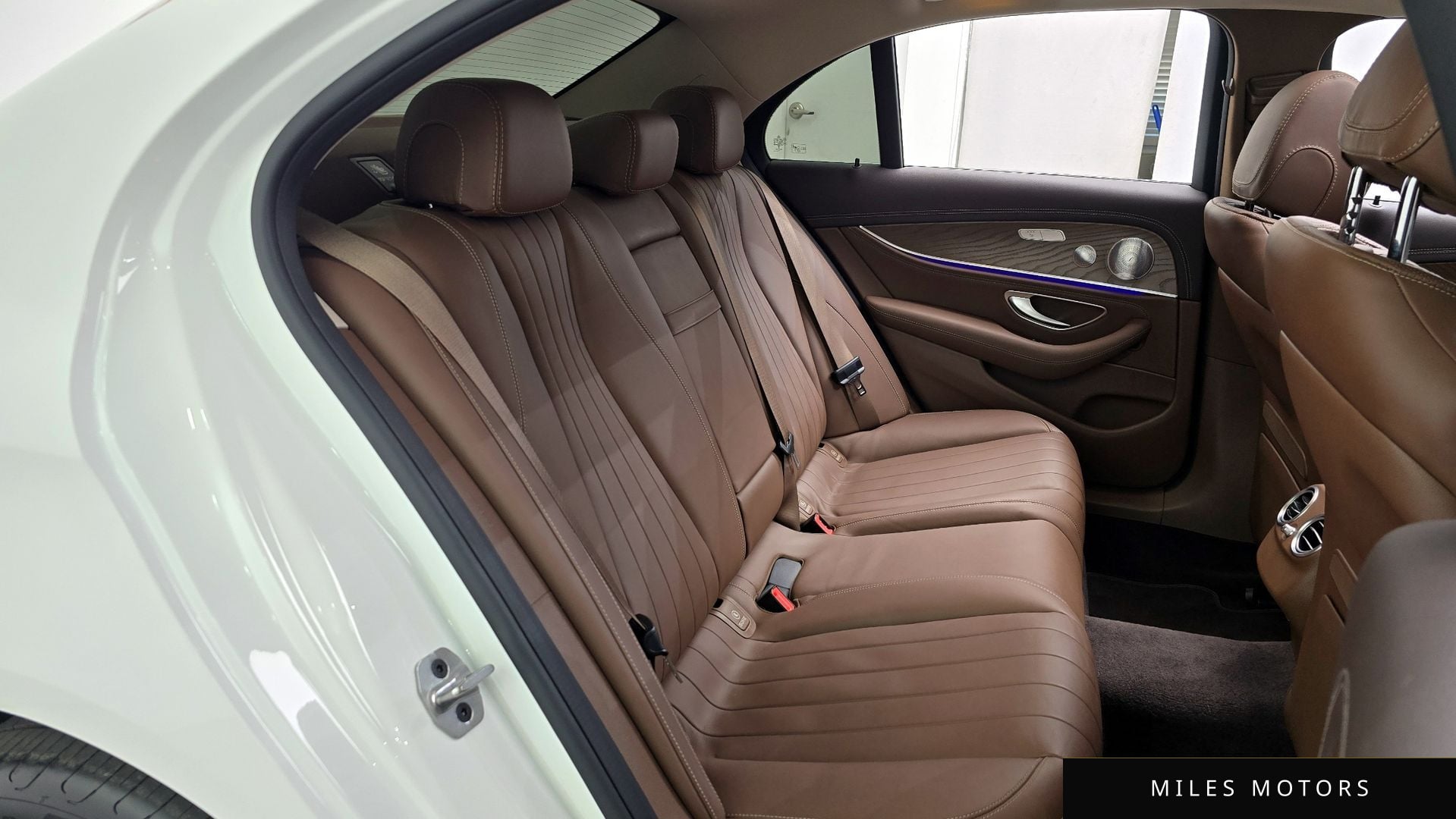 Mercedes-Benz E-Class W213 2020 — миниатюра 12