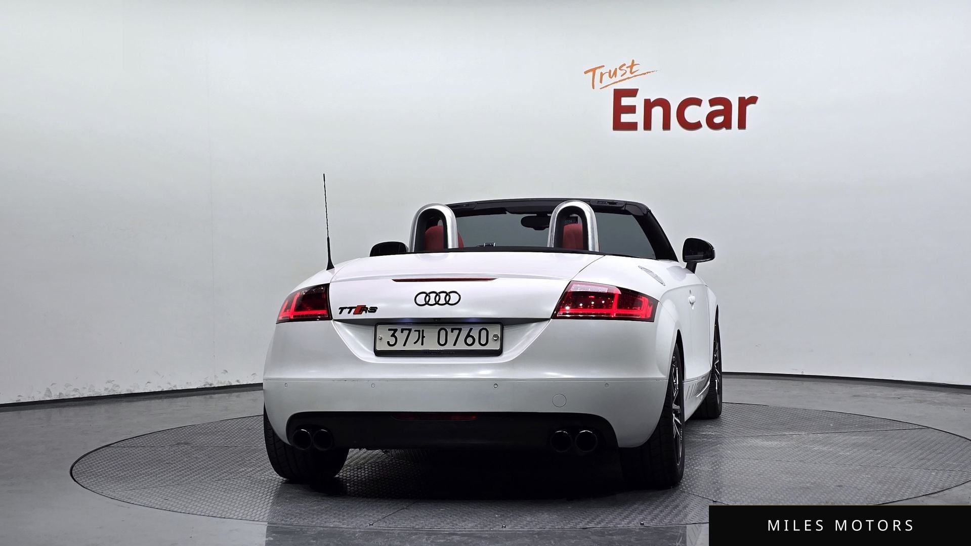 Audi TT 2009 — миниатюра 4