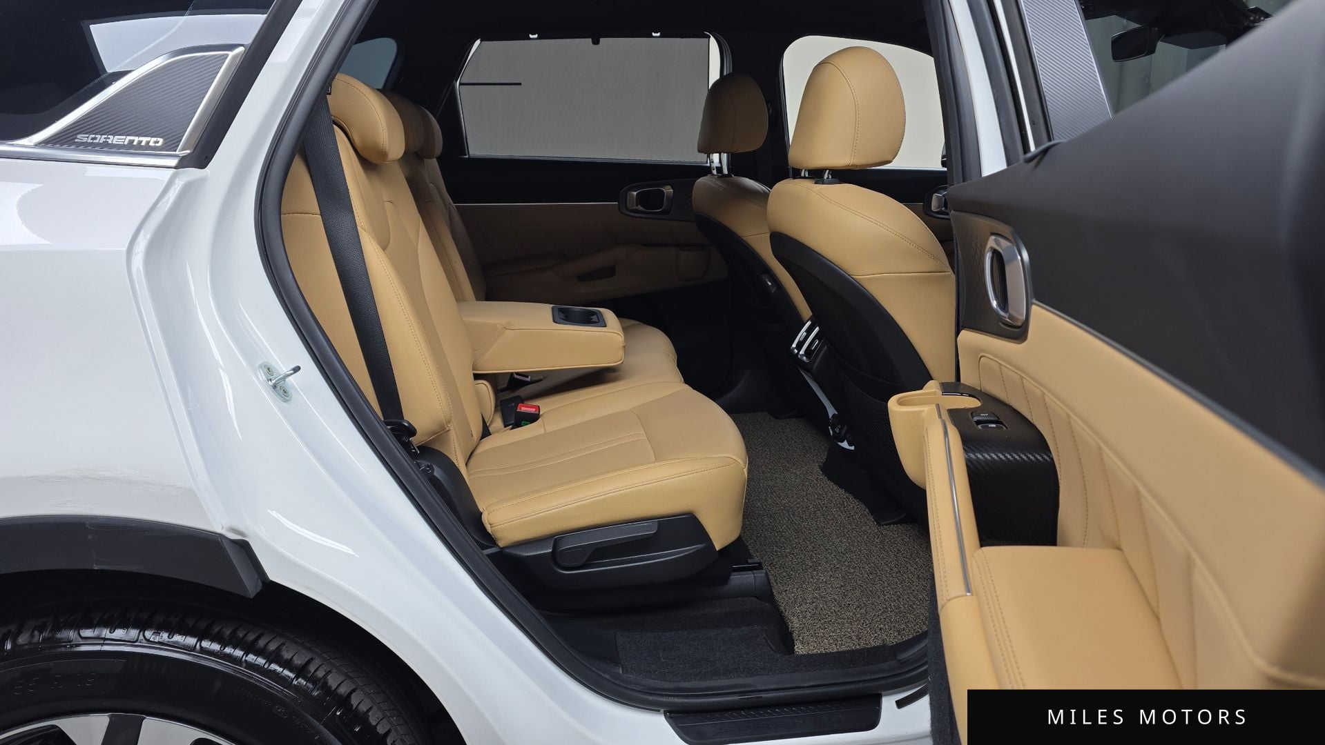 Kia Sorento 2022 — миниатюра 12