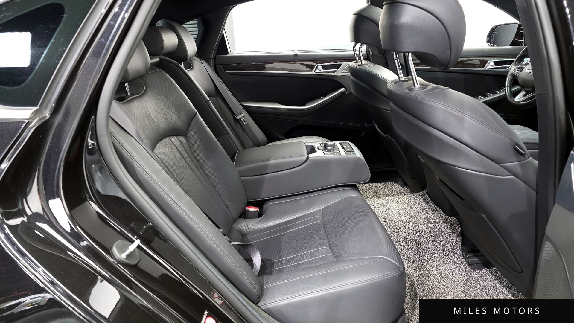 Genesis G80 2019 — миниатюра 12