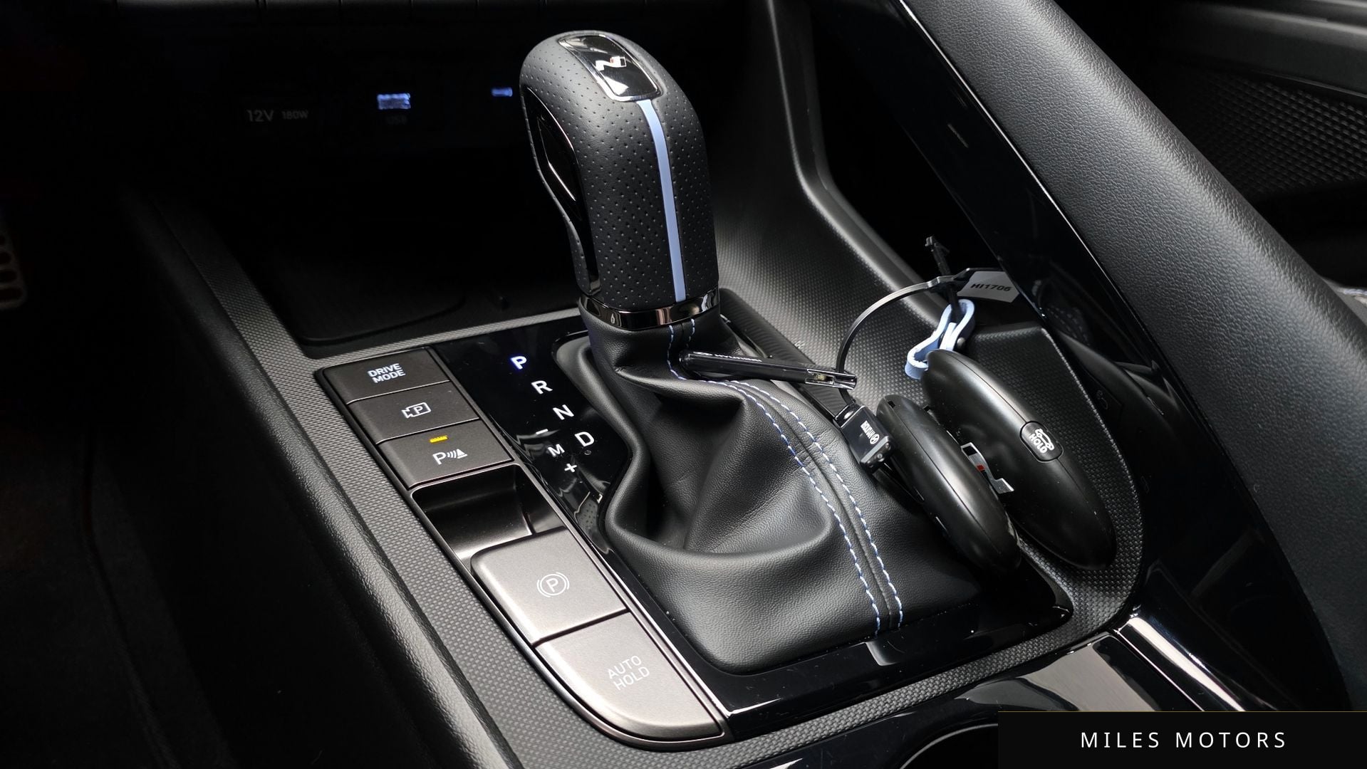Hyundai AVANTE 2025 — миниатюра 9