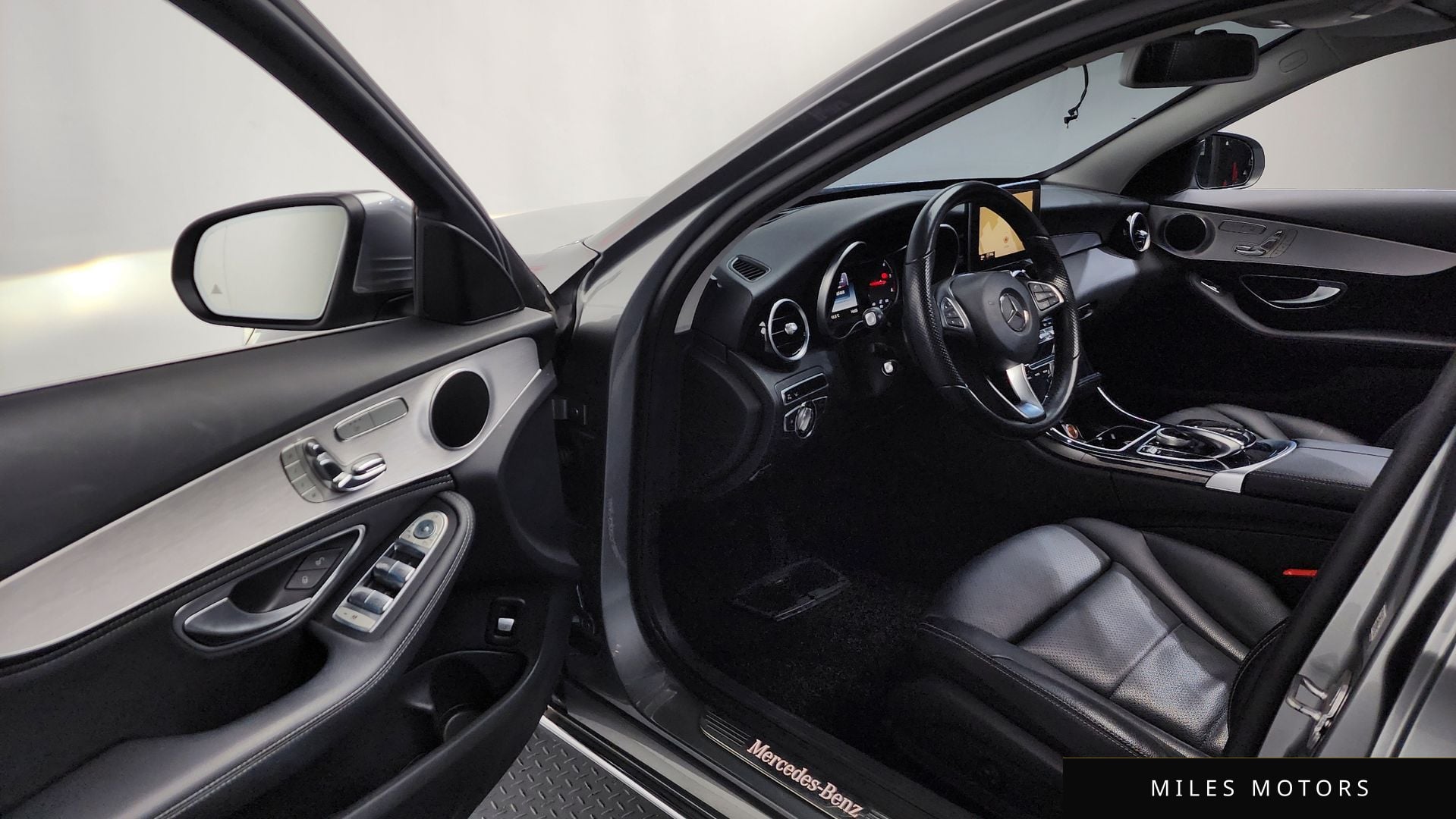 Mercedes-Benz C-Class W205 2015 — миниатюра 10