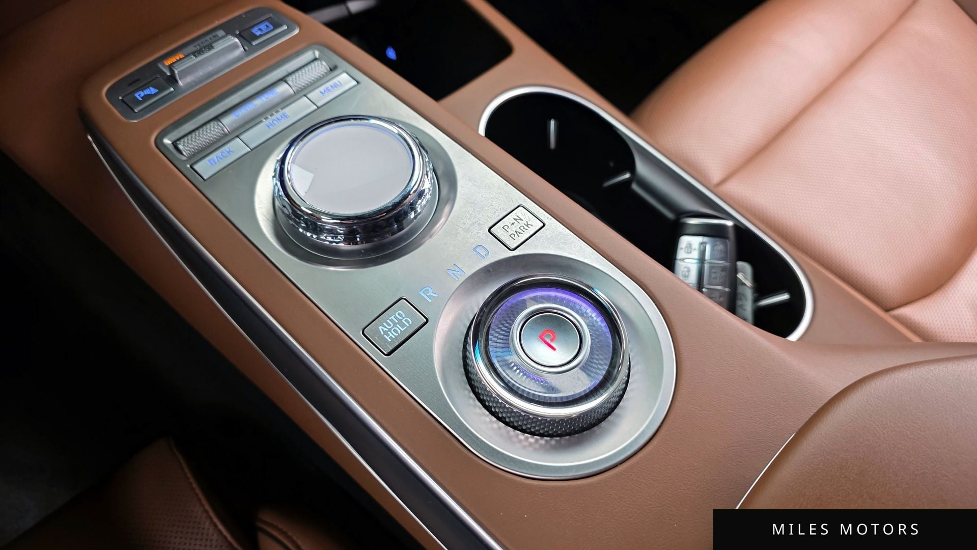 Genesis GV70 2021 — миниатюра 9