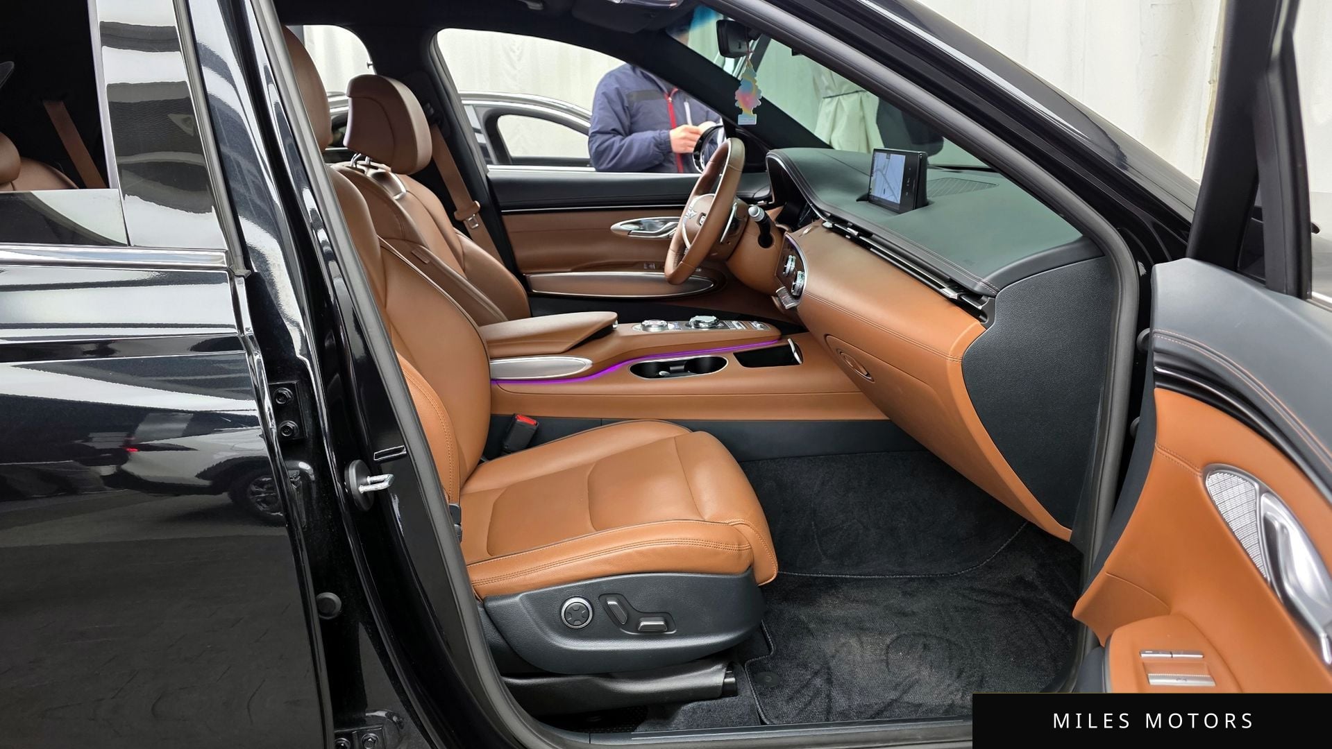 Genesis GV70 2021 — миниатюра 11