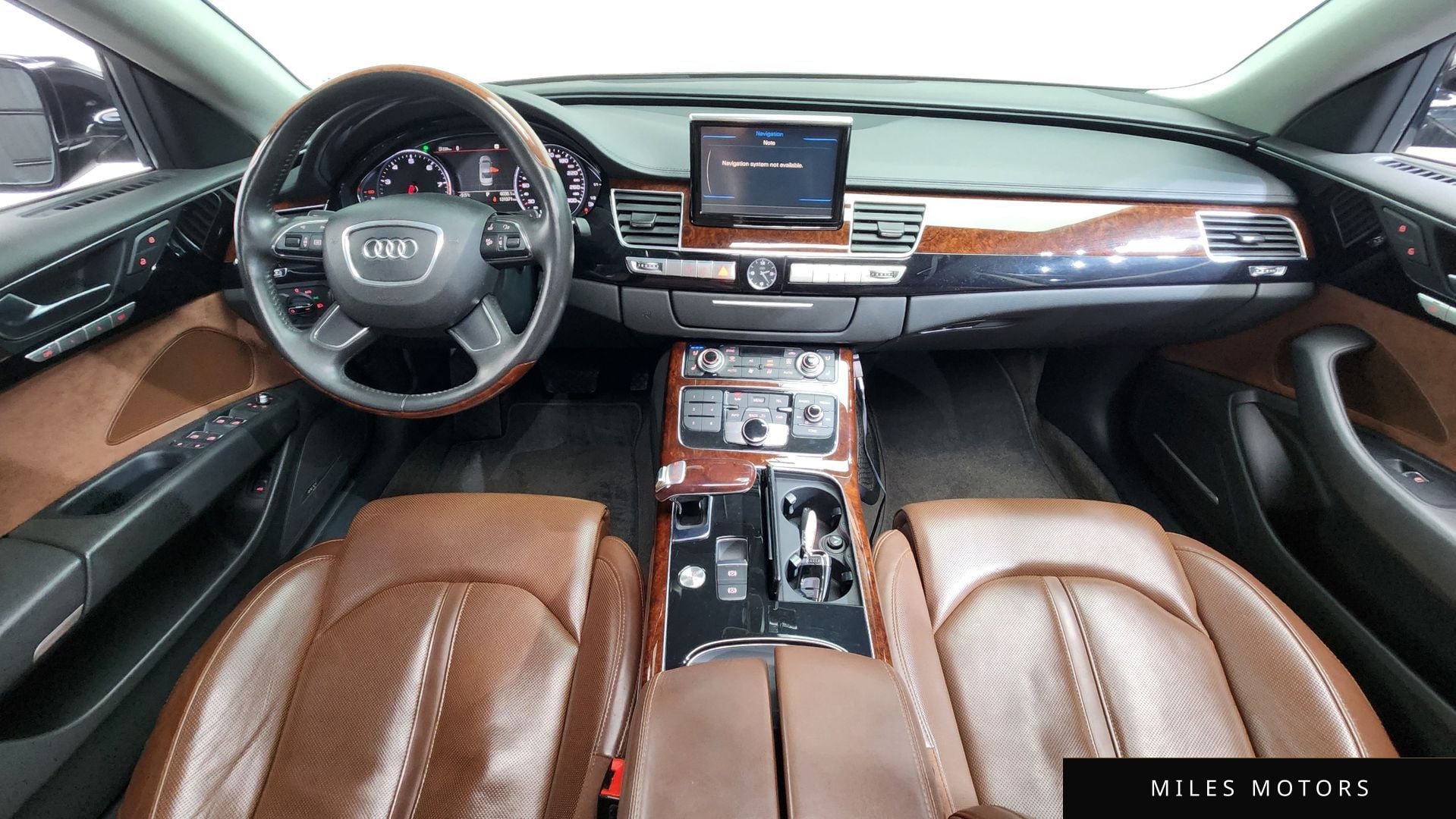 Audi A8 2011 — миниатюра 7