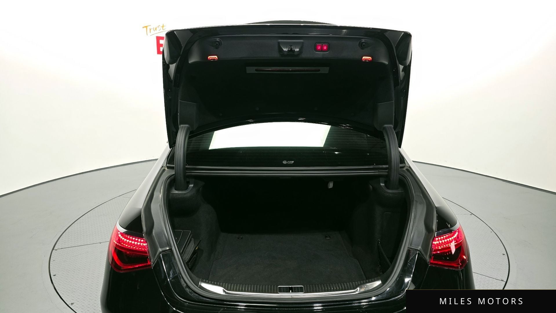 Mercedes-Benz S-Class W223 2022 — миниатюра 20