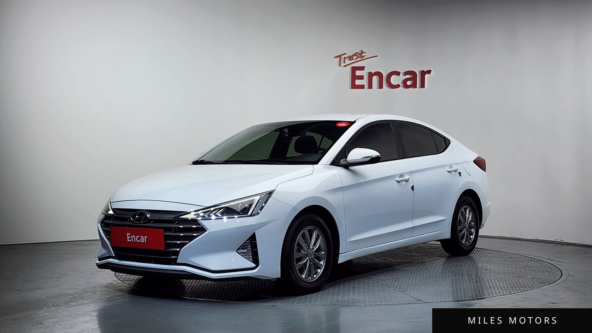 Hyundai AVANTE 2020 — фото 1 из 12