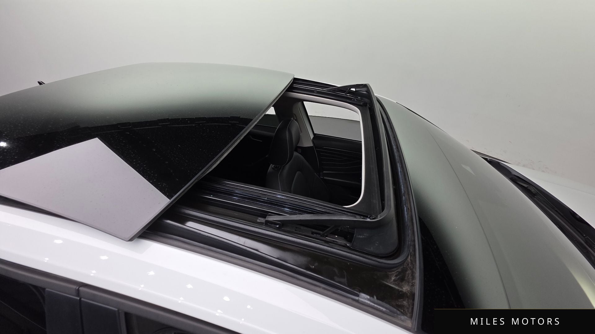 Volkswagen 제타 2023 — миниатюра 11