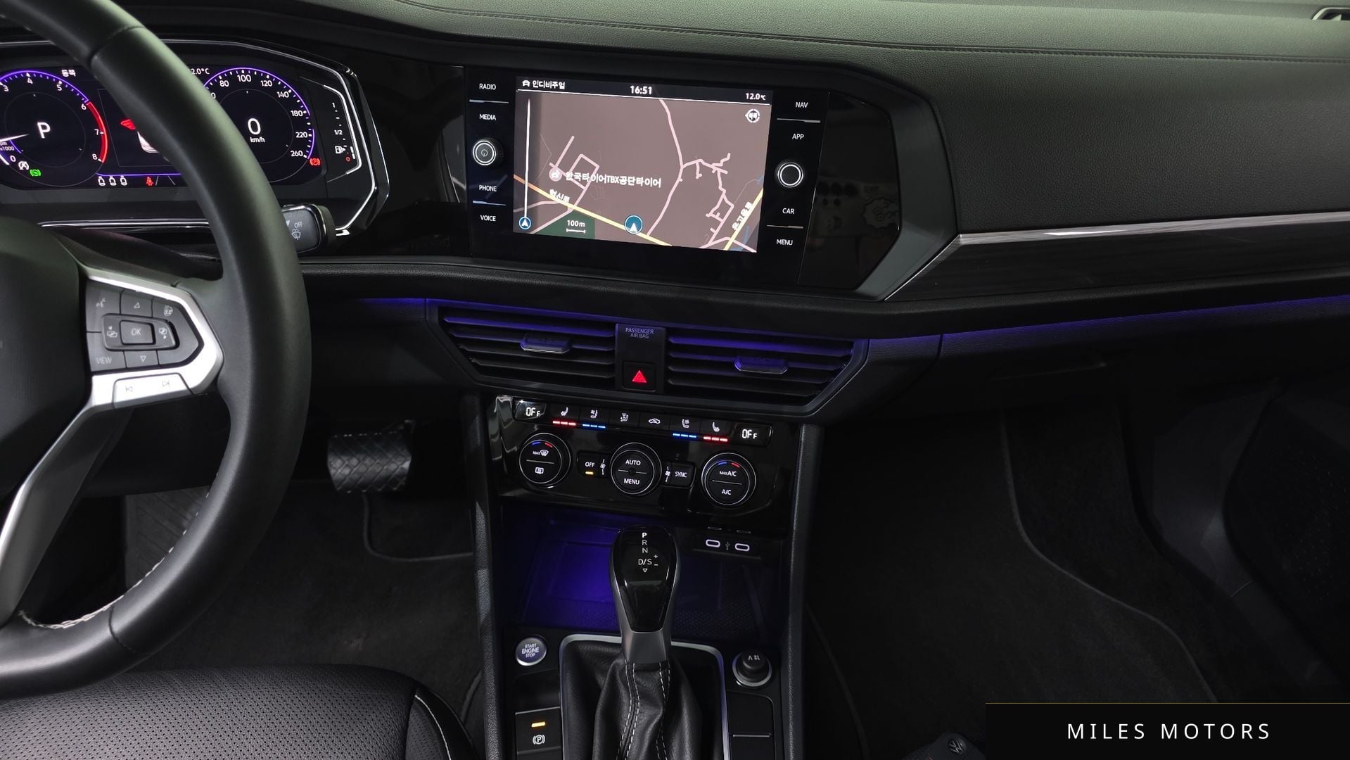 Volkswagen 제타 2023 — миниатюра 15