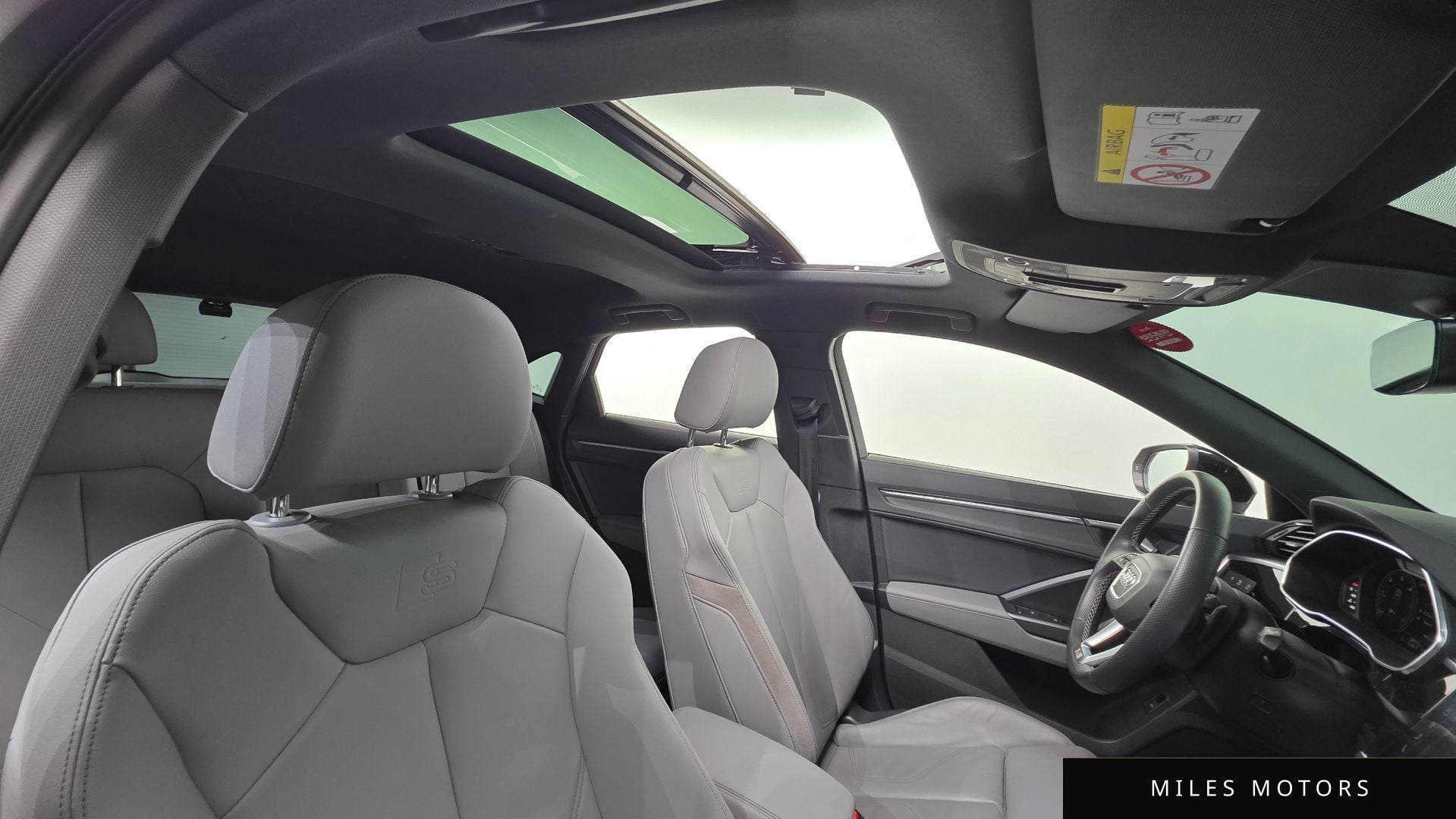Audi Q3 (F3) 2022 — миниатюра 11
