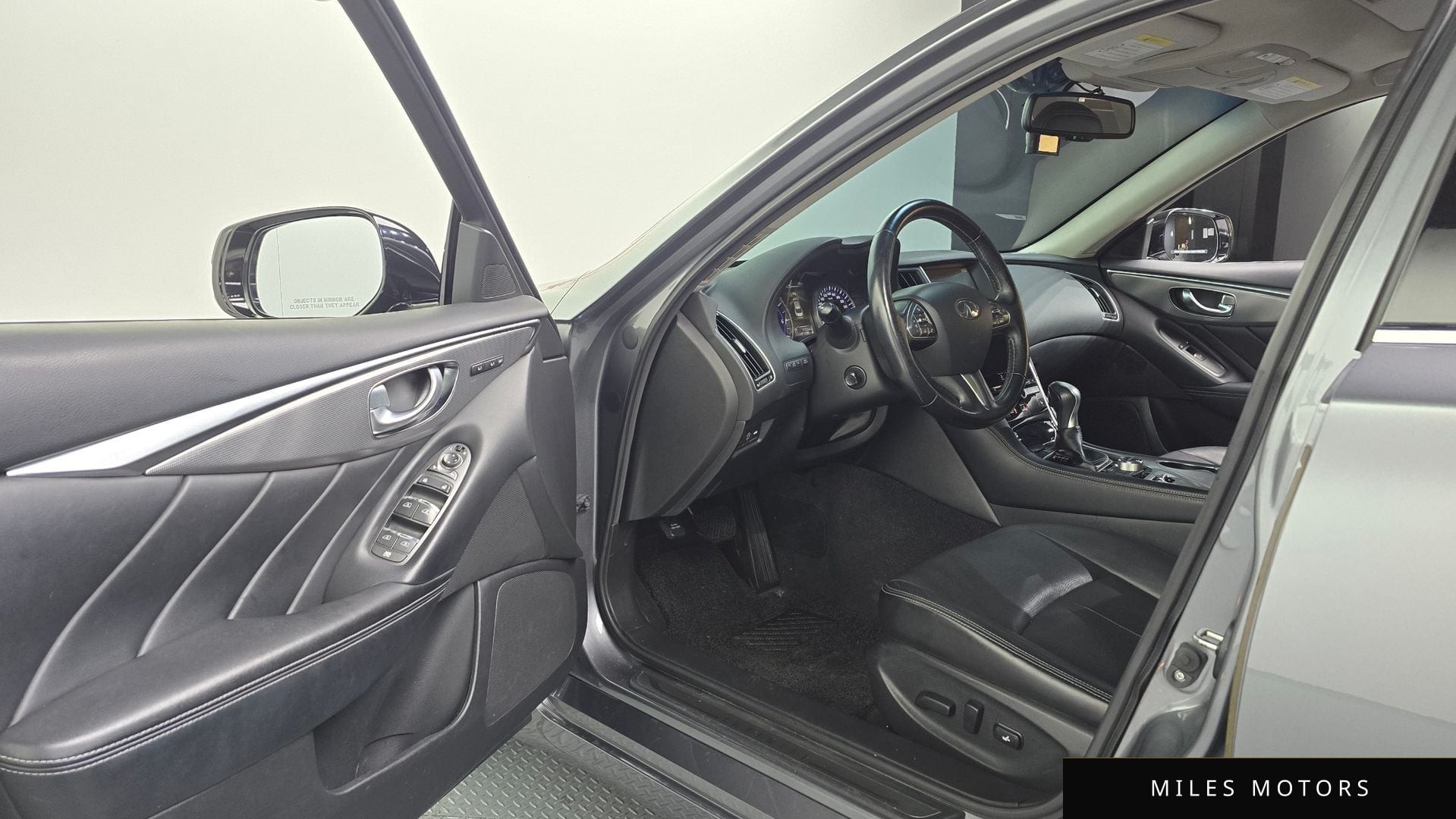 Infiniti Q50 2016 — миниатюра 10
