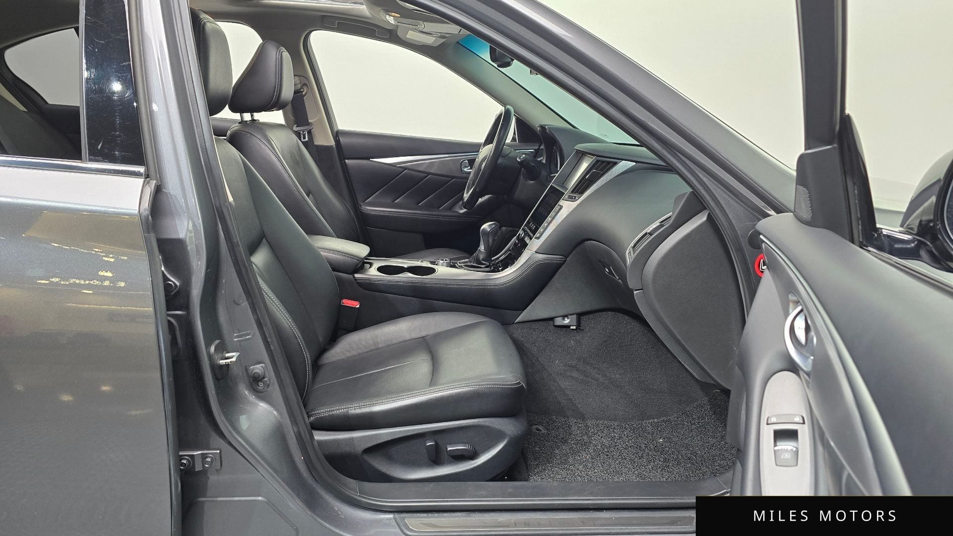 Infiniti Q50 2016 — миниатюра 11