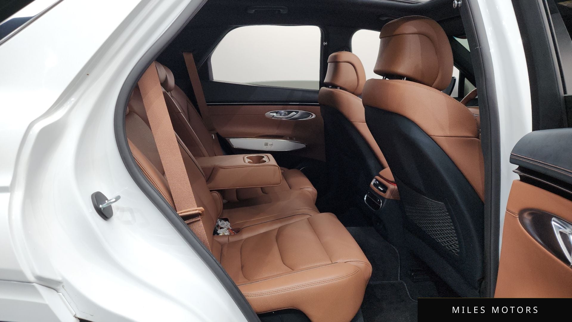 Genesis GV70 2022 — миниатюра 12