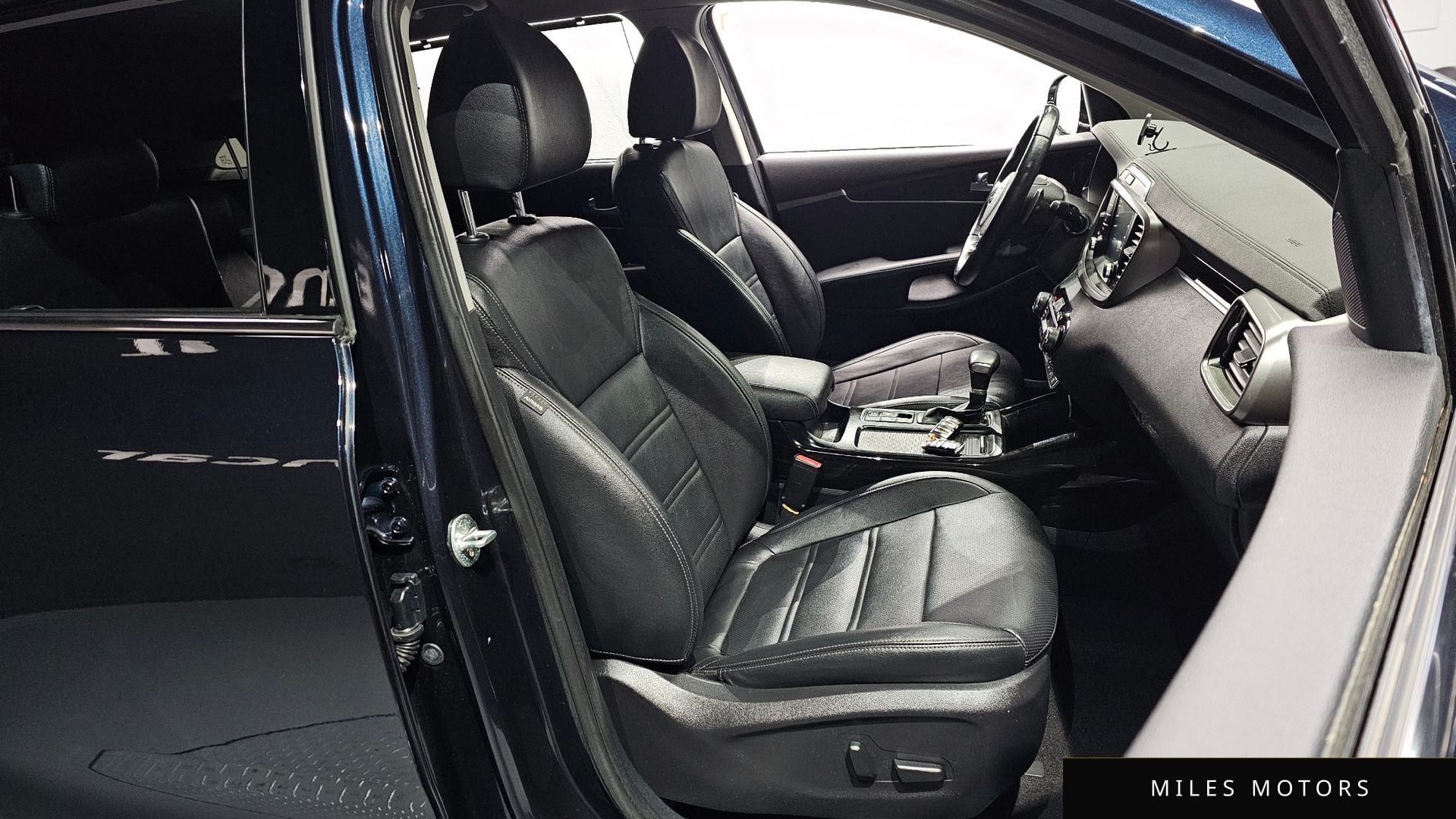 Kia Sorento 2019 — миниатюра 10