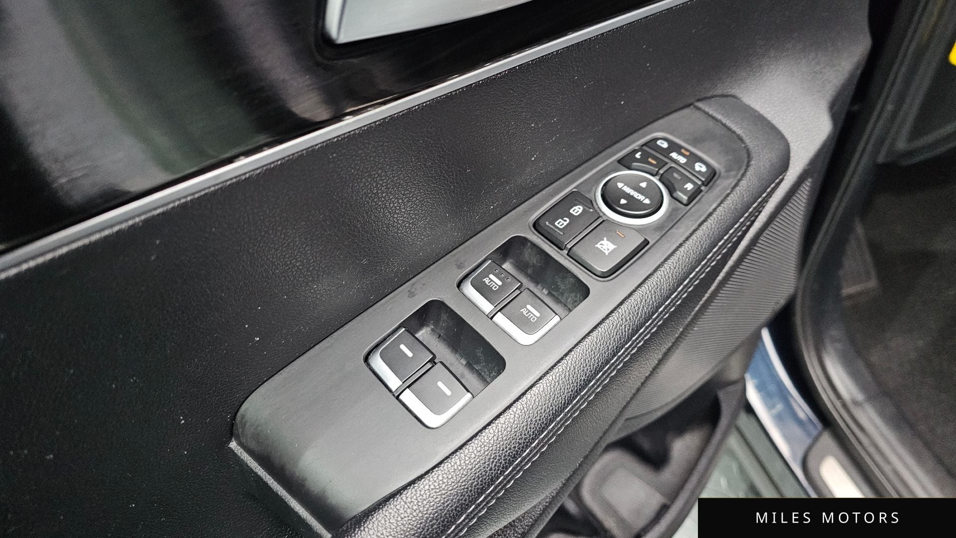 Kia Sorento 2019 — миниатюра 12