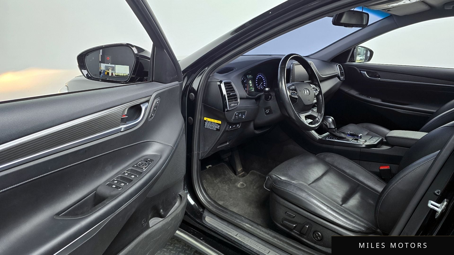 Hyundai Grandeur 2019 — миниатюра 11
