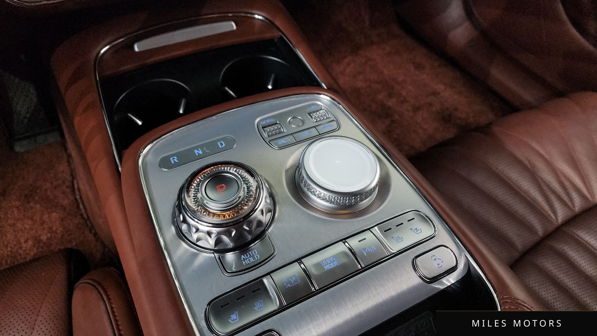 Genesis G90 (RS4) 2022 — миниатюра 9