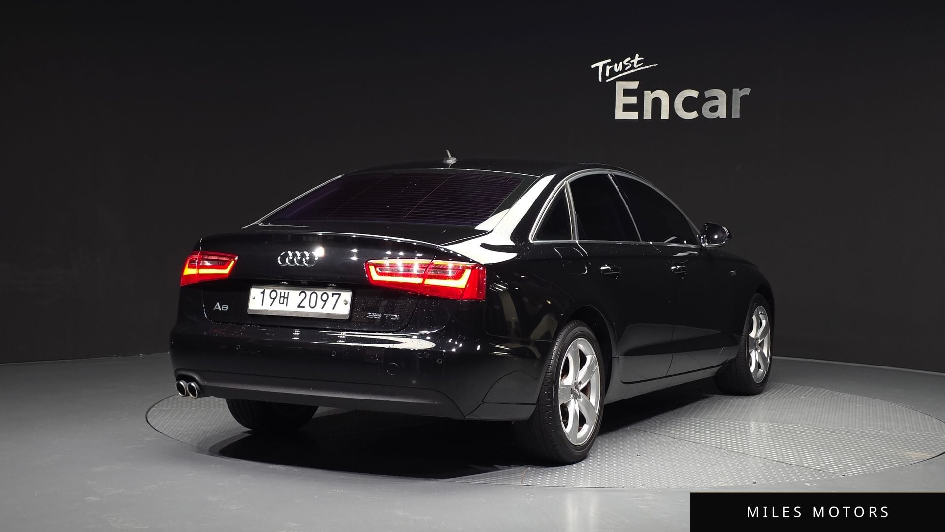 Audi A6 2015 — миниатюра 2