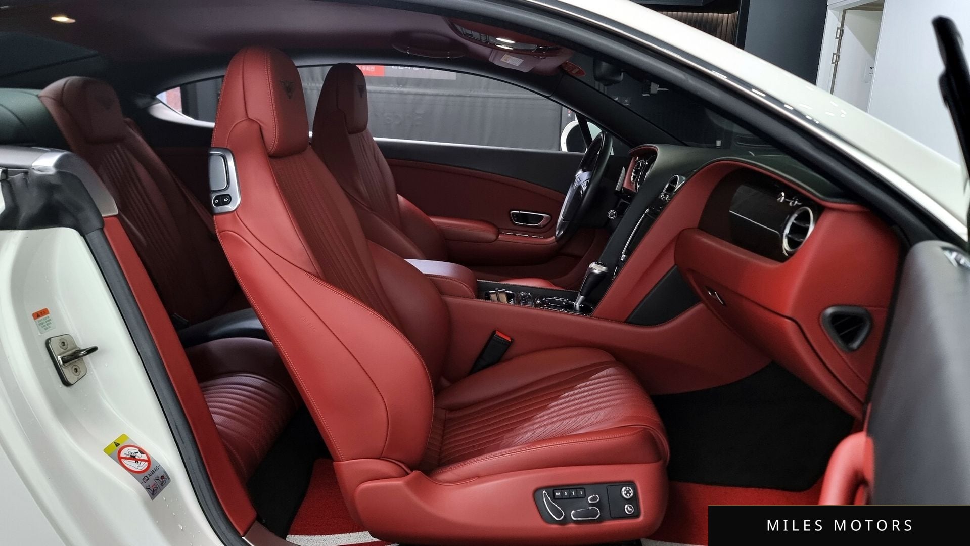 Bentley 컨티넨탈 GT 2016 — миниатюра 10