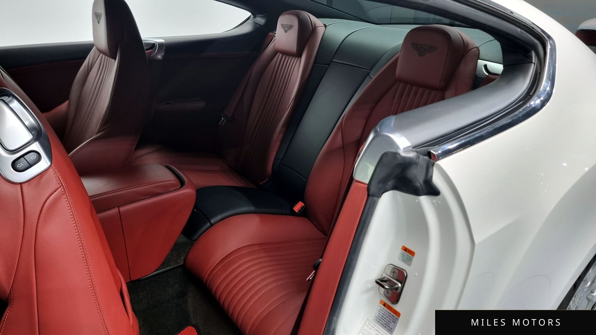Bentley 컨티넨탈 GT 2016 — миниатюра 12